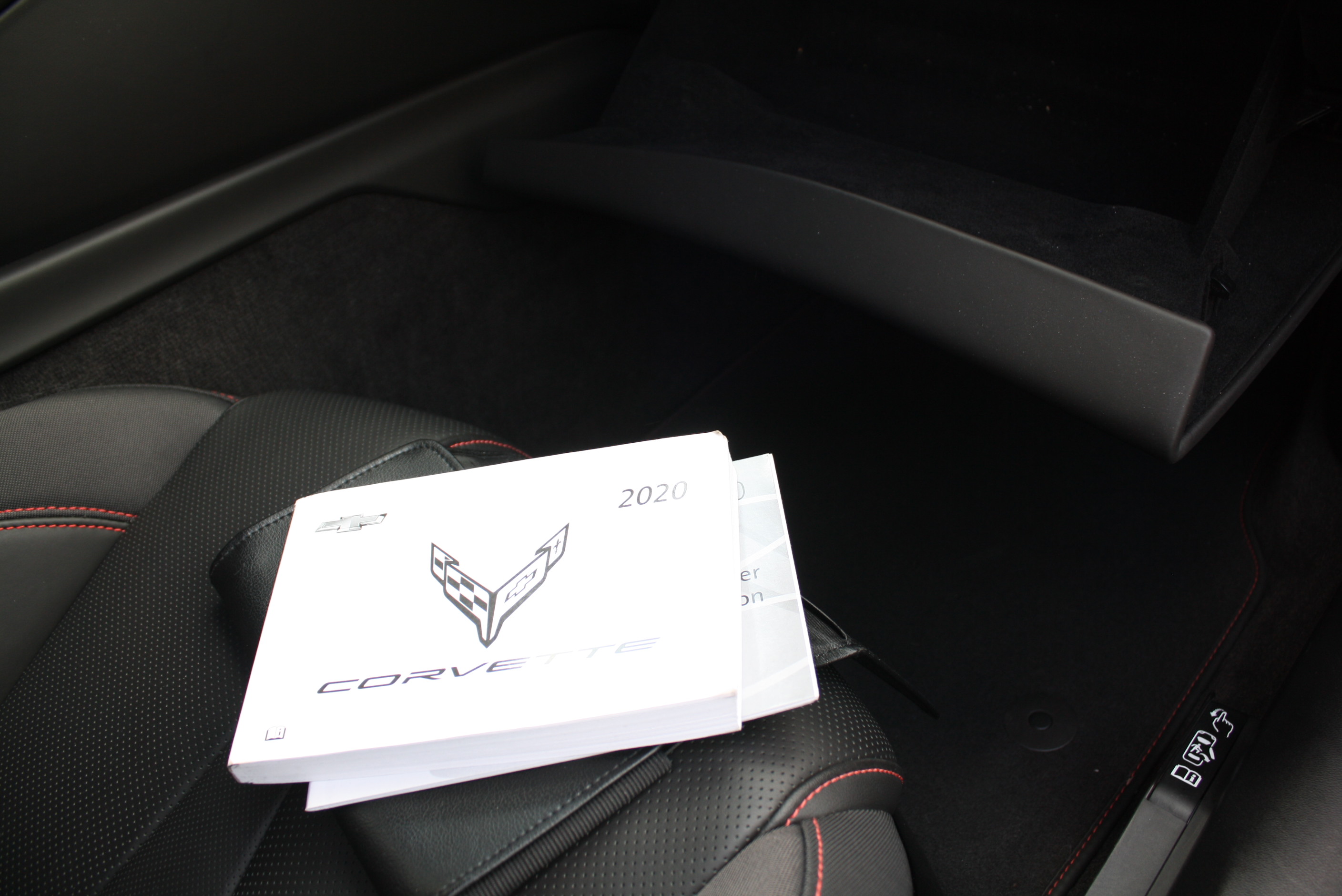 2020 Corvette C8 Stingray 3LT Coupe