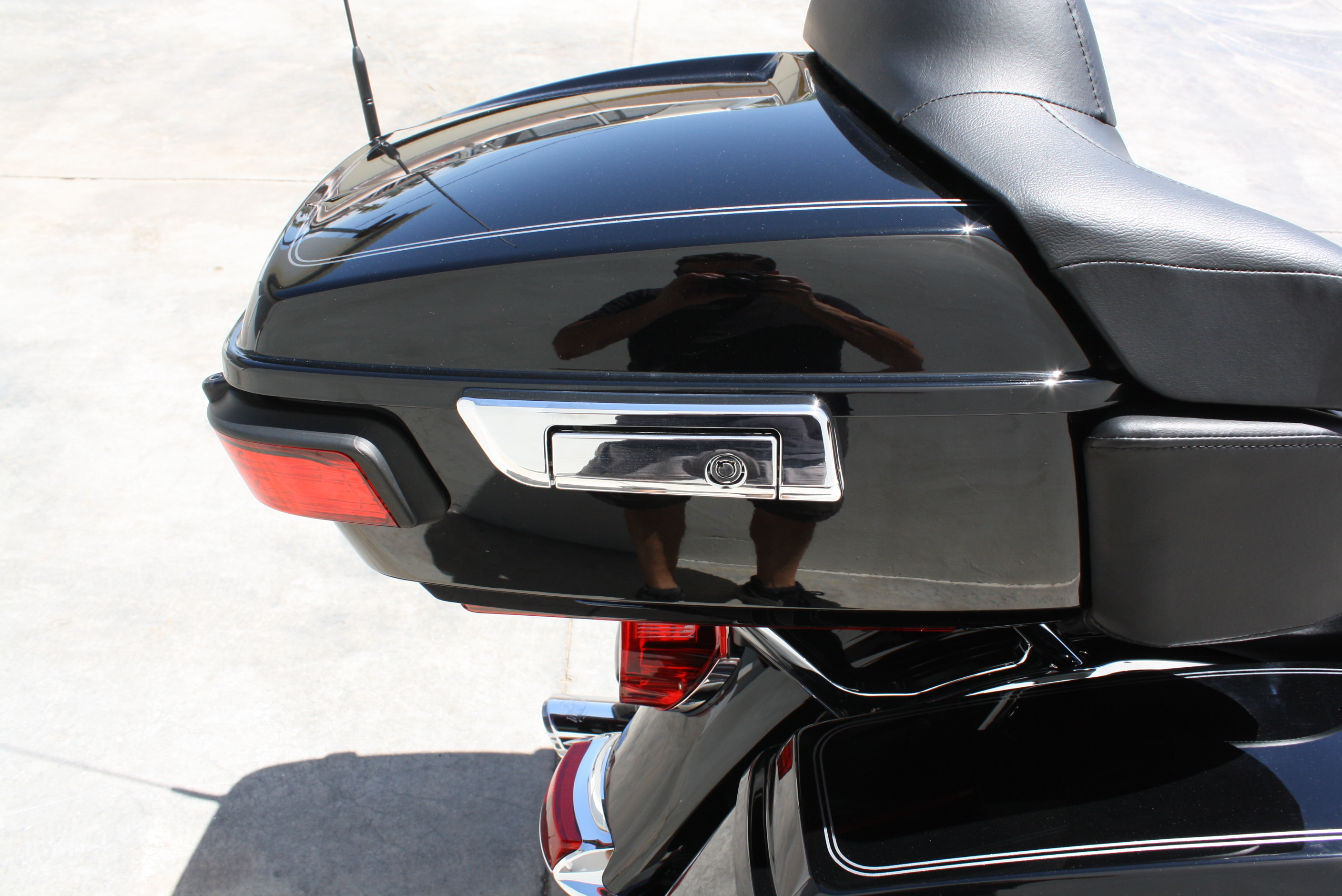 2016 Harley Davidson Street Glide Ultra Classic “Low” 1 owner 730 miles