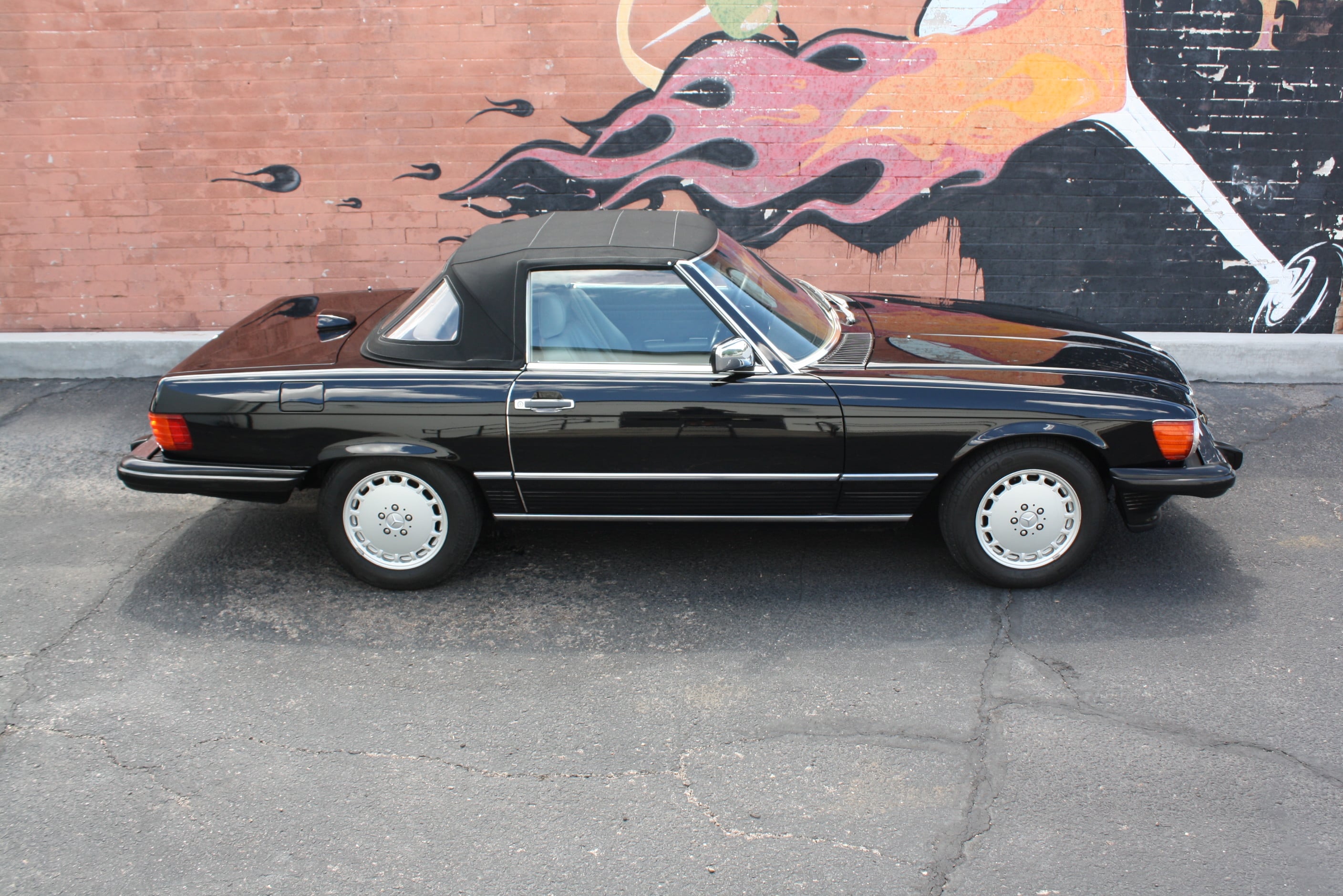 1986 Mercedes Benz 560SL 54k original miles