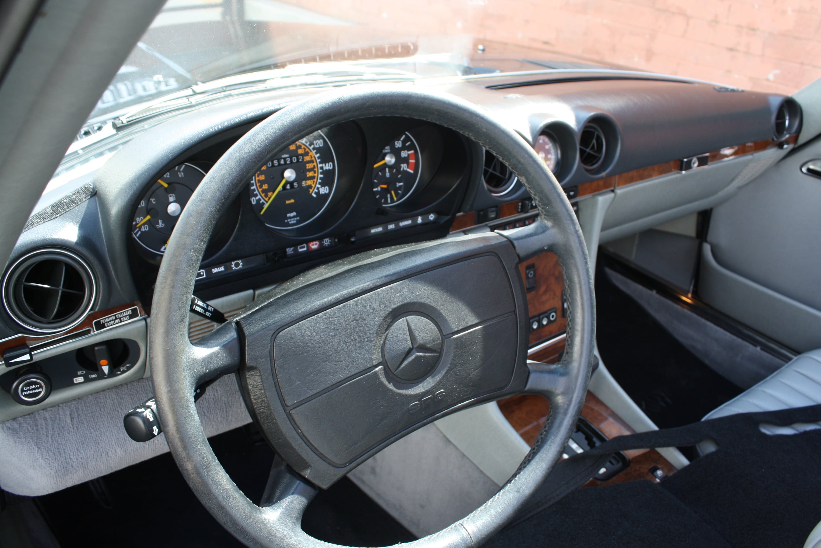 1986 Mercedes Benz 560SL 54k original miles