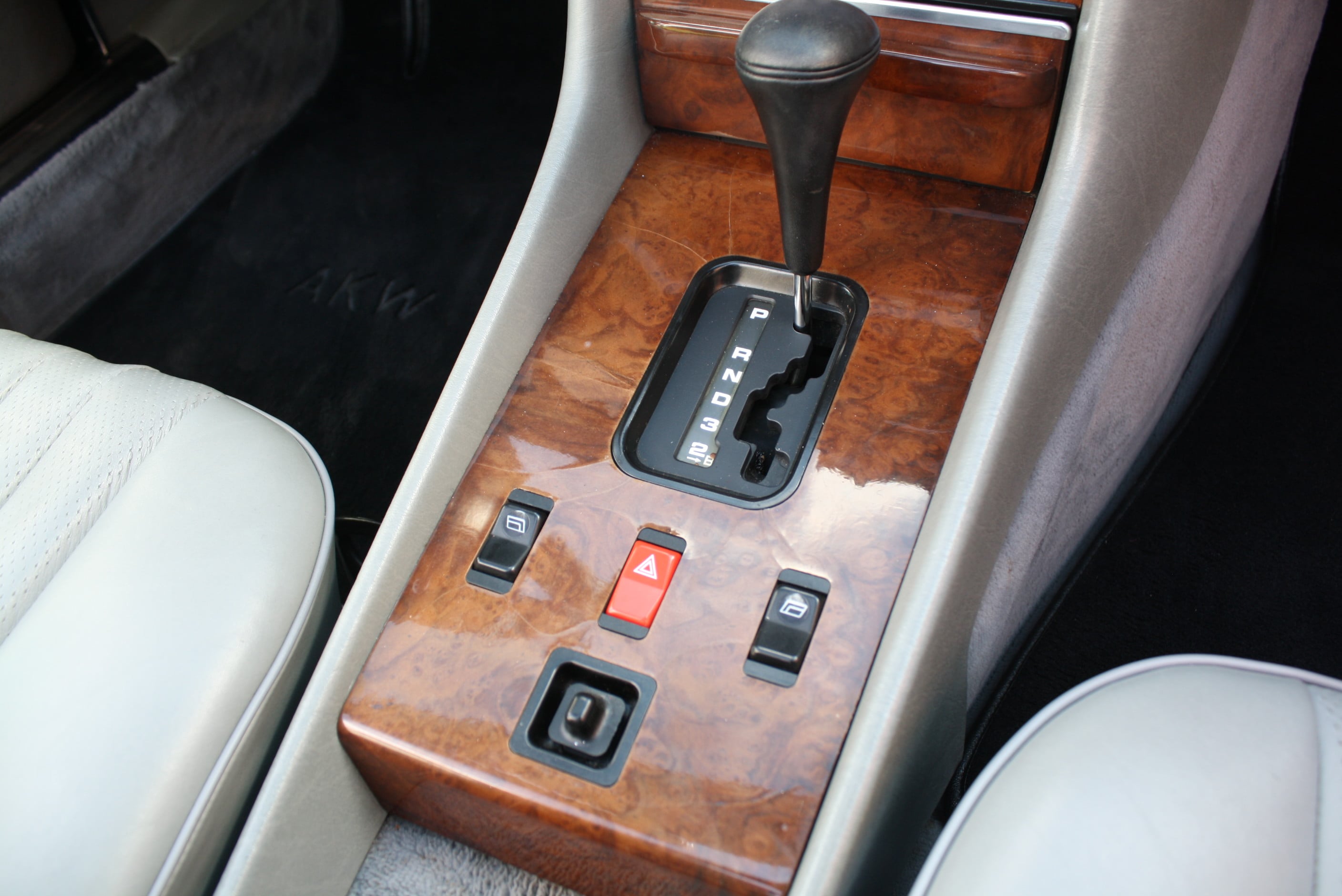 1986 Mercedes Benz 560SL 54k original miles