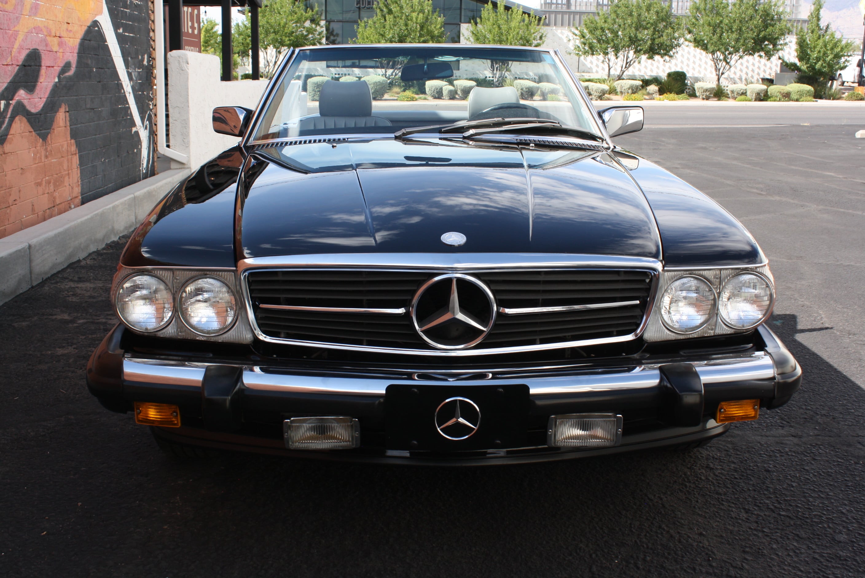 1986 Mercedes Benz 560SL 54k original miles
