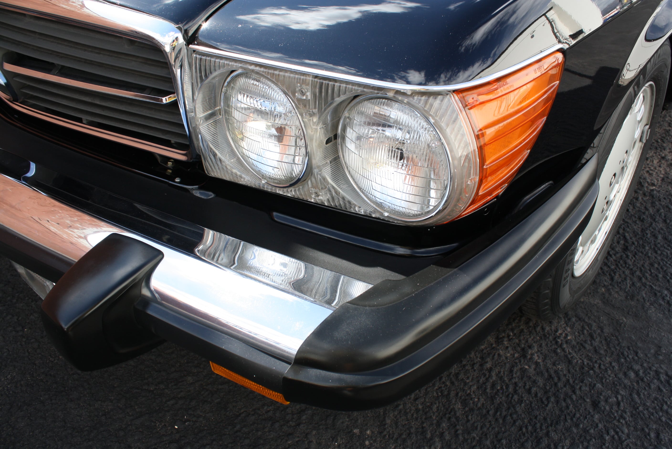 1986 Mercedes Benz 560SL 54k original miles