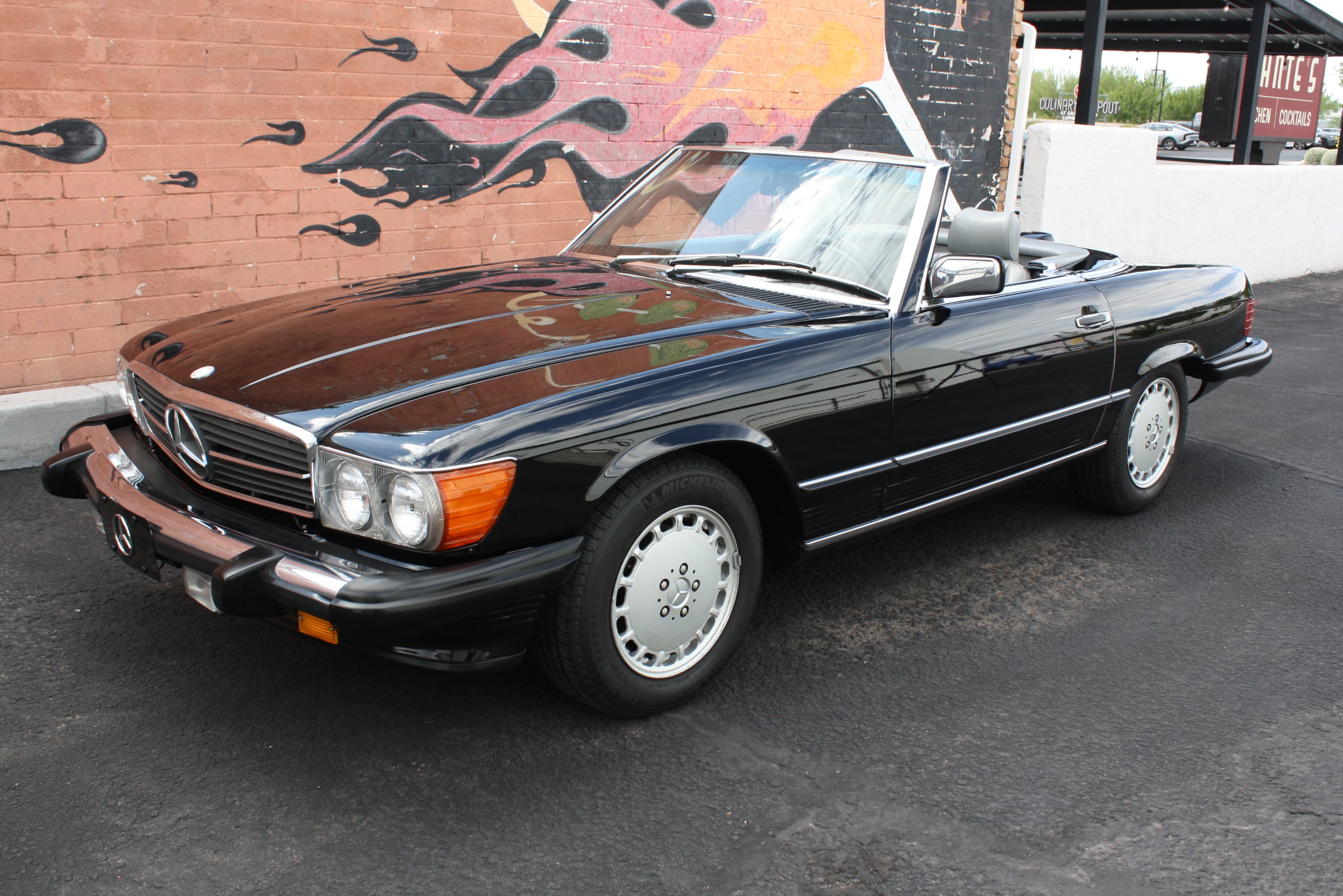 1986 Mercedes Benz 560SL 54k original miles