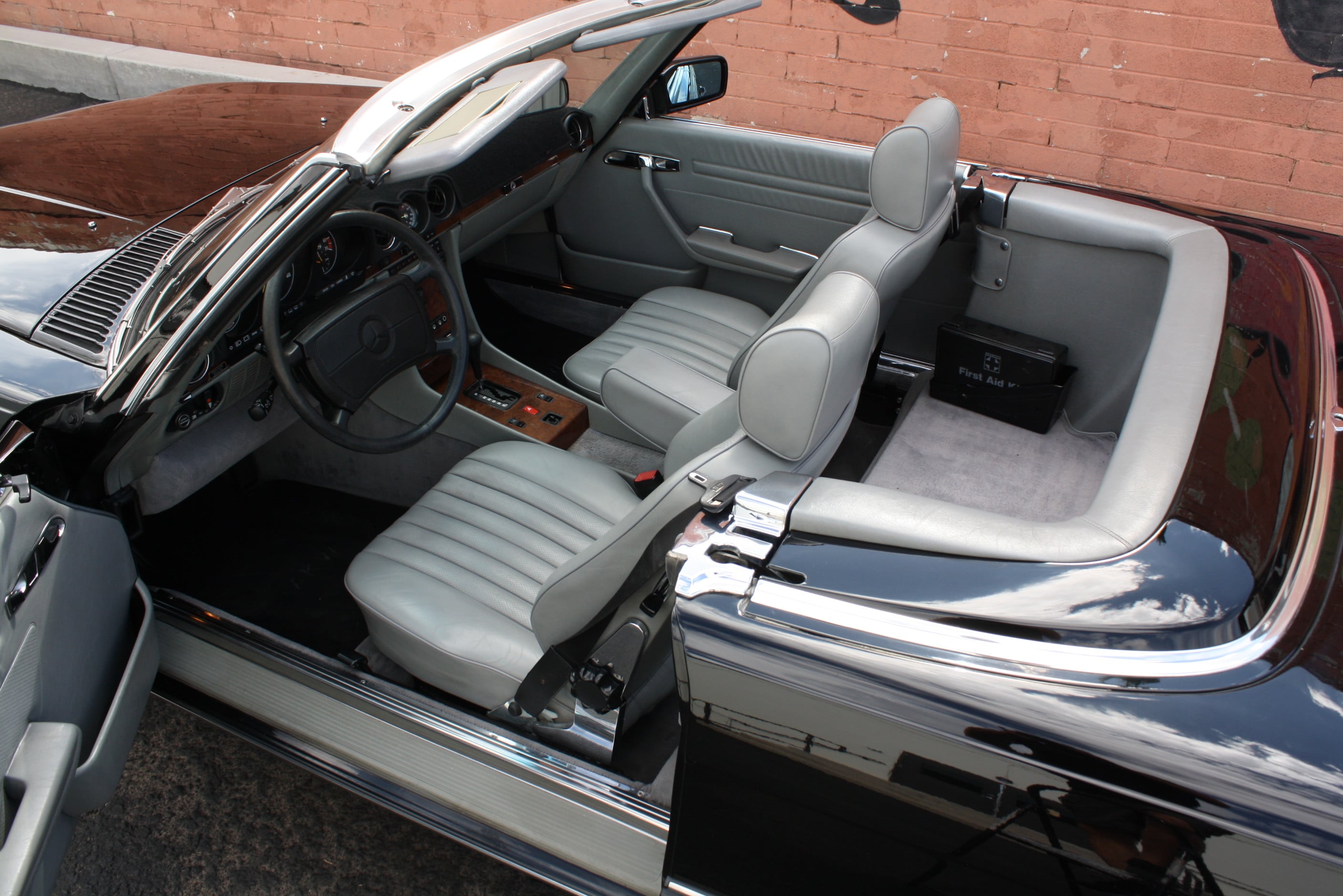 1986 Mercedes Benz 560SL 54k original miles