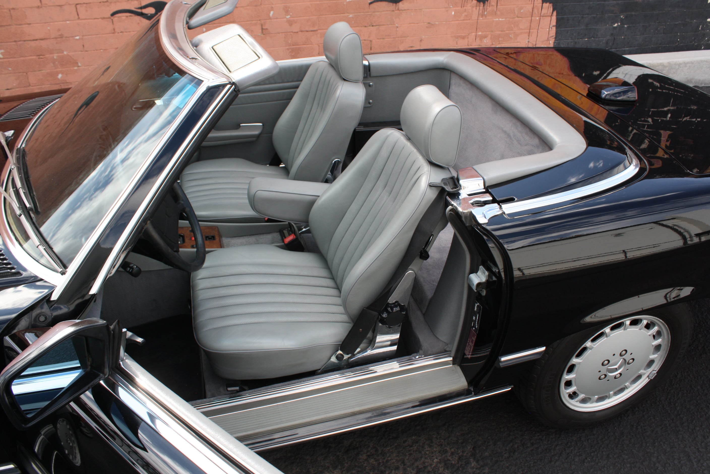 1986 Mercedes Benz 560SL 54k original miles