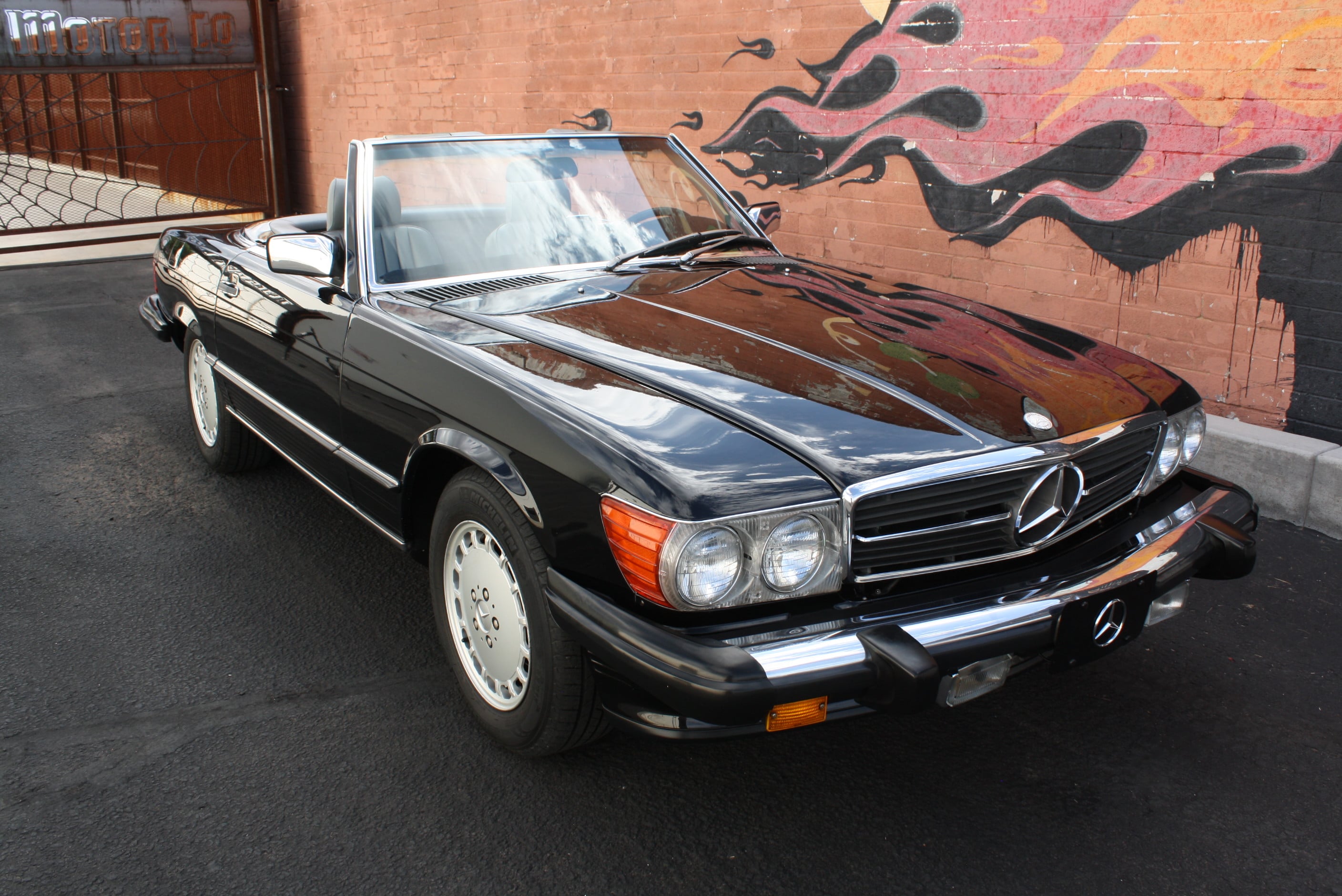 1986 Mercedes Benz 560SL 54k original miles