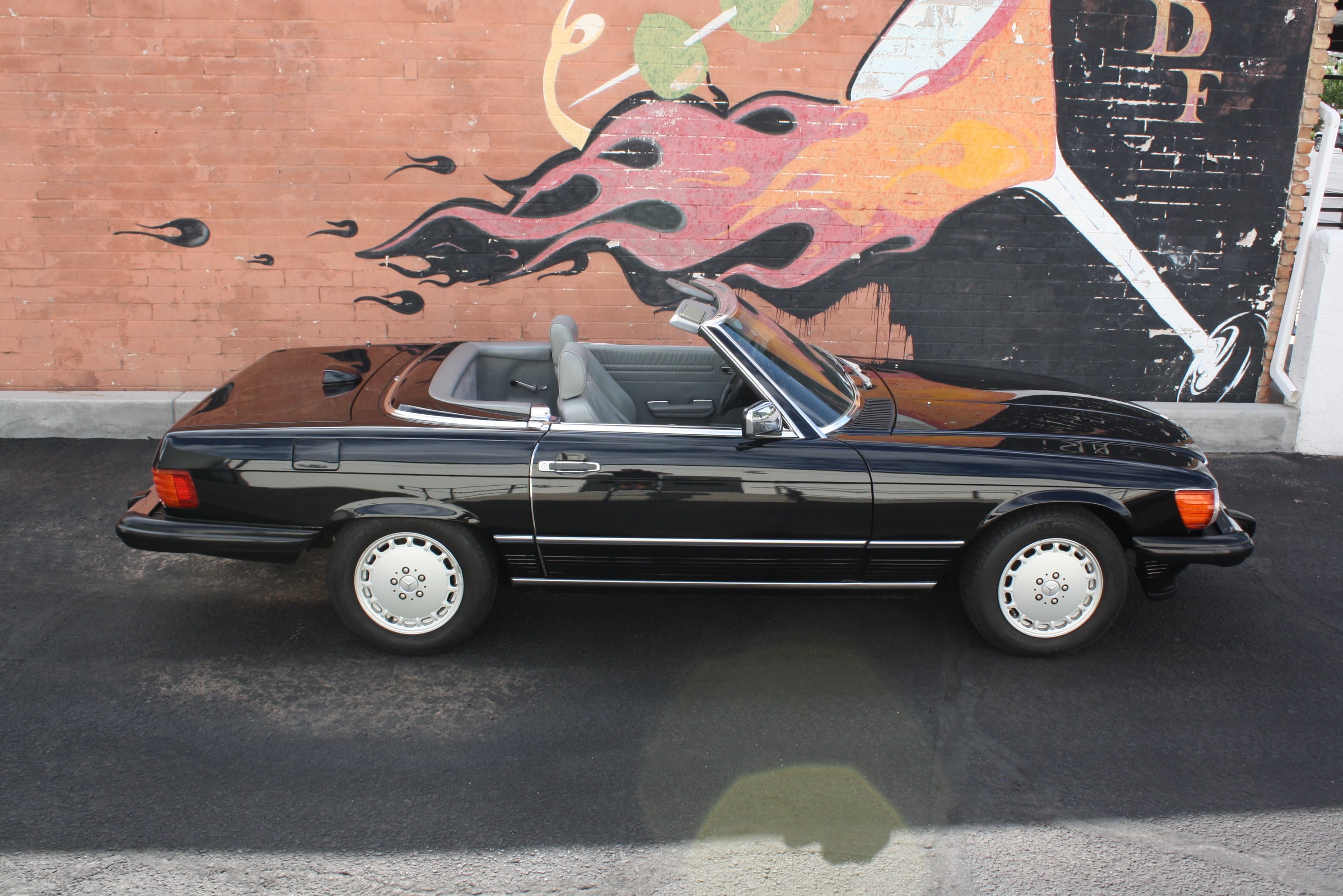 1986 Mercedes Benz 560SL 54k original miles