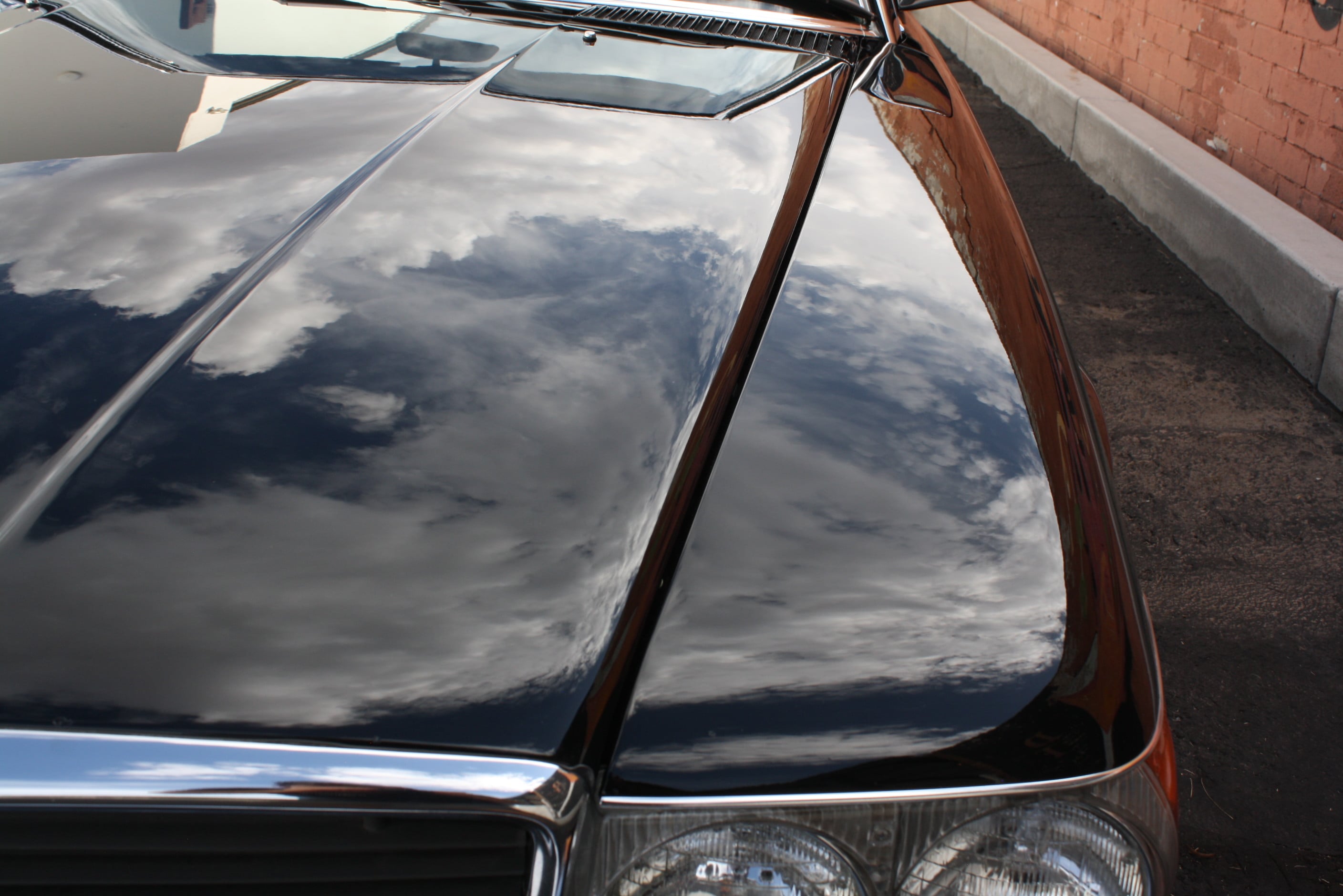 1986 Mercedes Benz 560SL 54k original miles