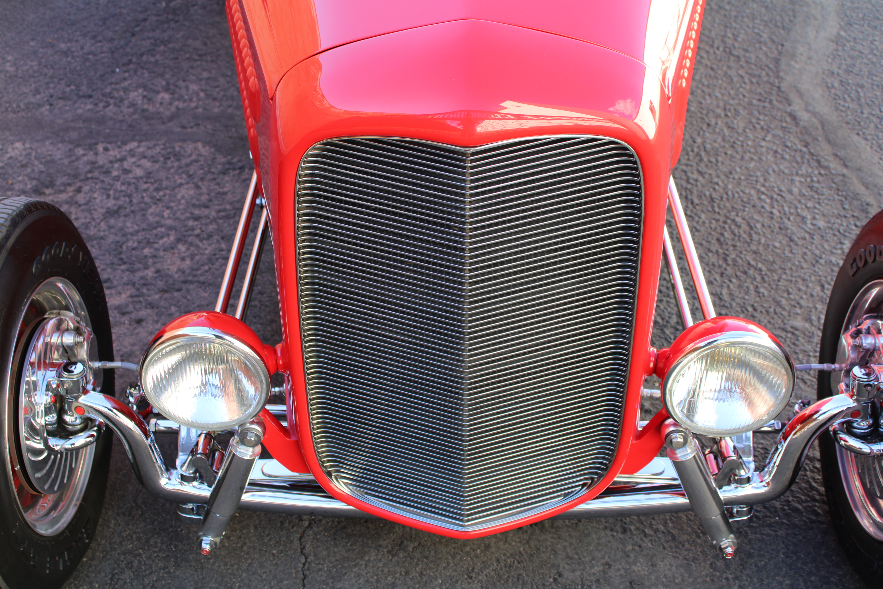 The ex “Vic Edelbrock” 1932 Ford Roadster
