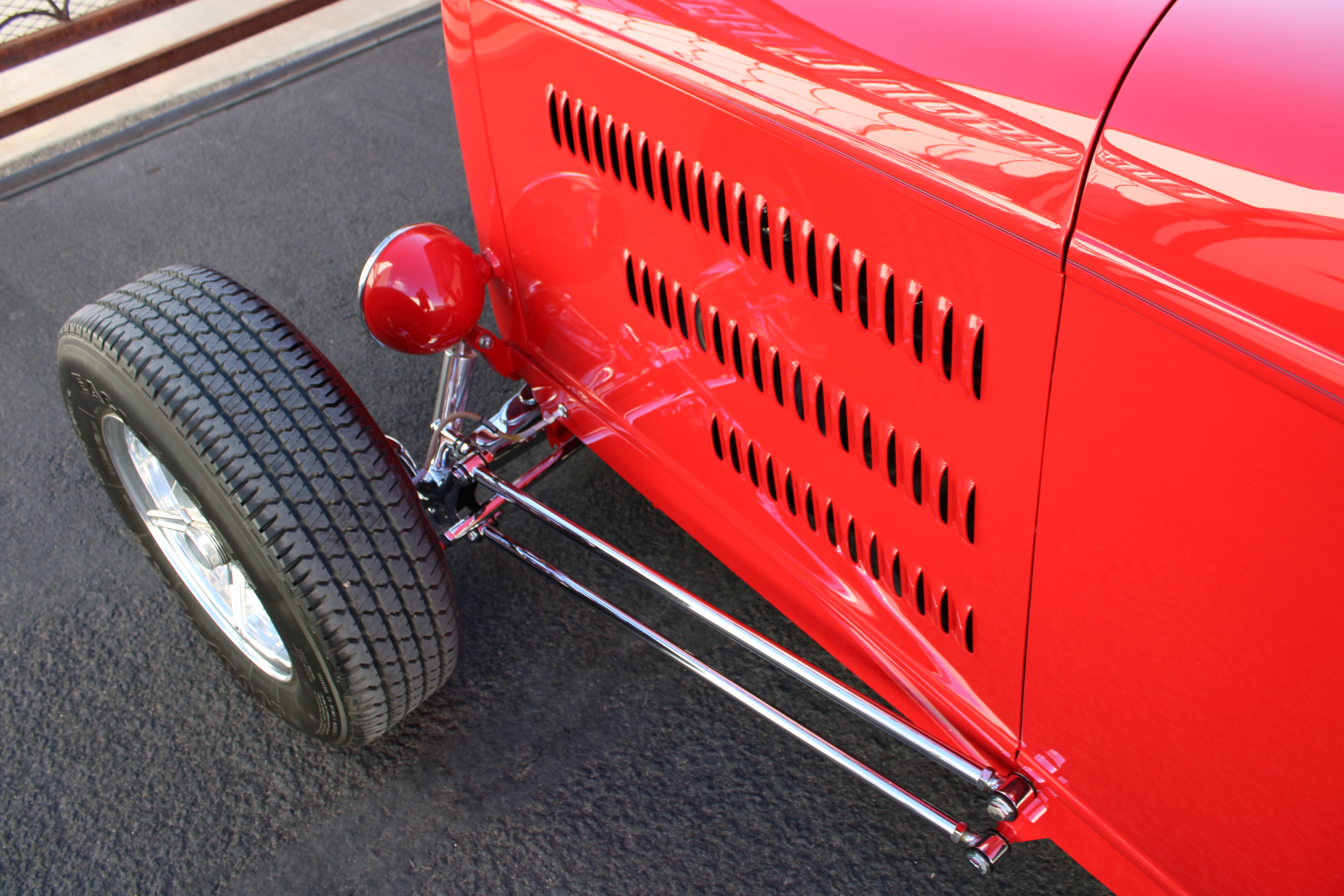 The ex “Vic Edelbrock” 1932 Ford Roadster