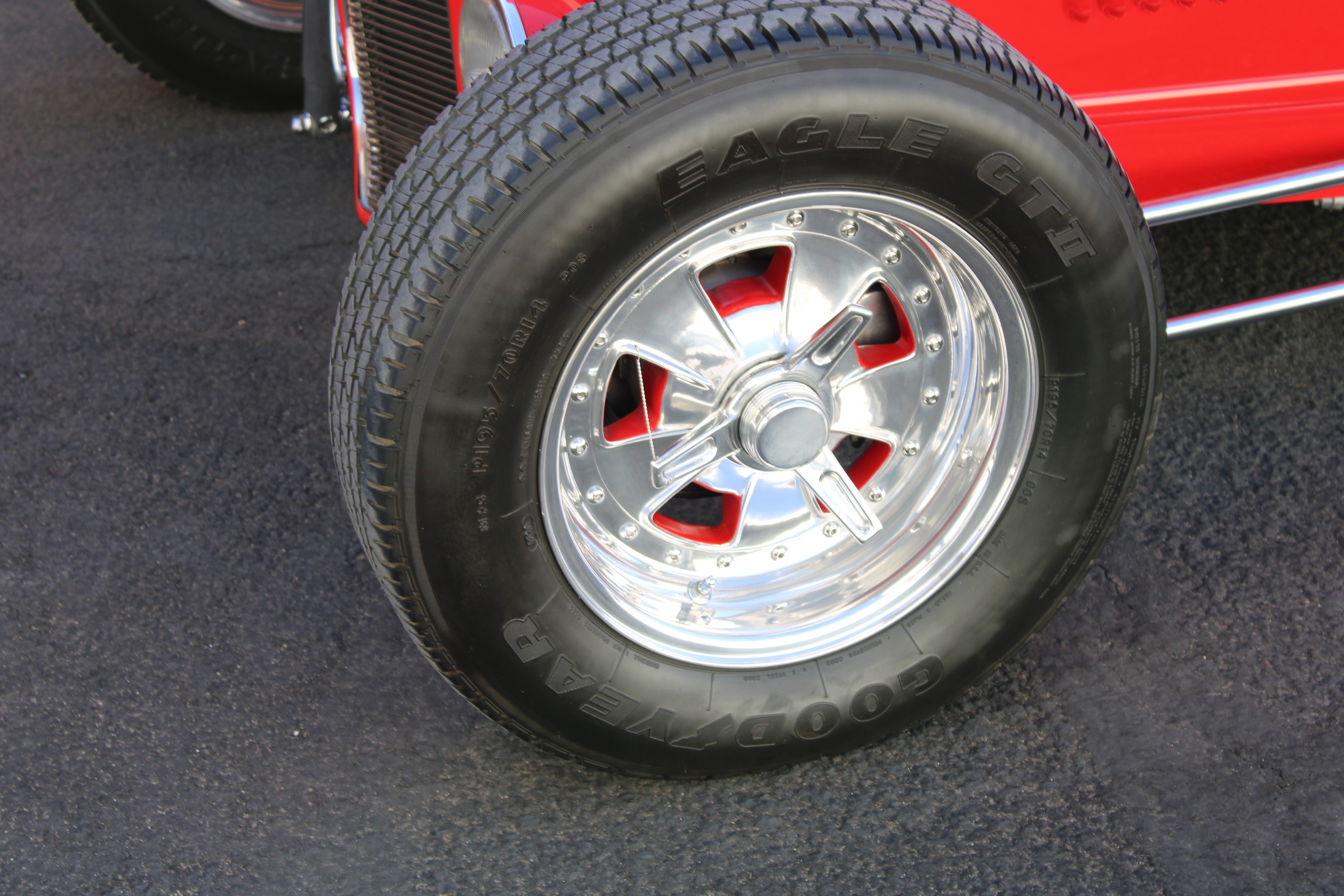 The ex “Vic Edelbrock” 1932 Ford Roadster