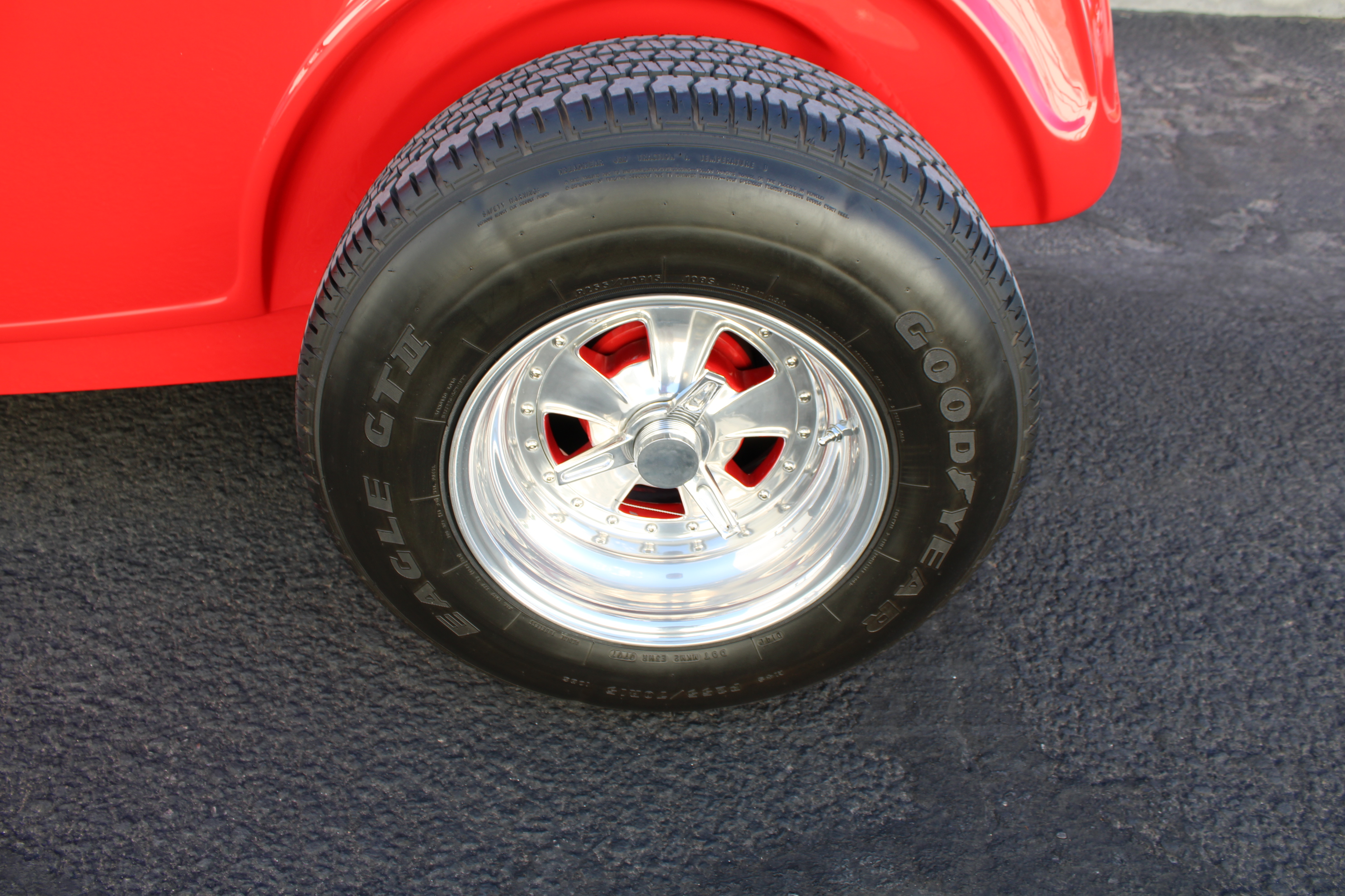 The ex “Vic Edelbrock” 1932 Ford Roadster