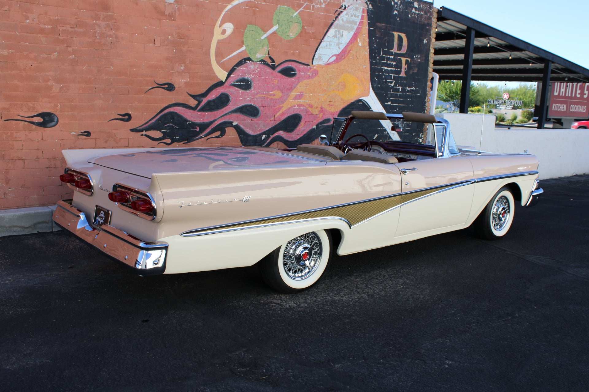 1958 Ford Fairlane 500 Skyliner Hardtop Convertible.