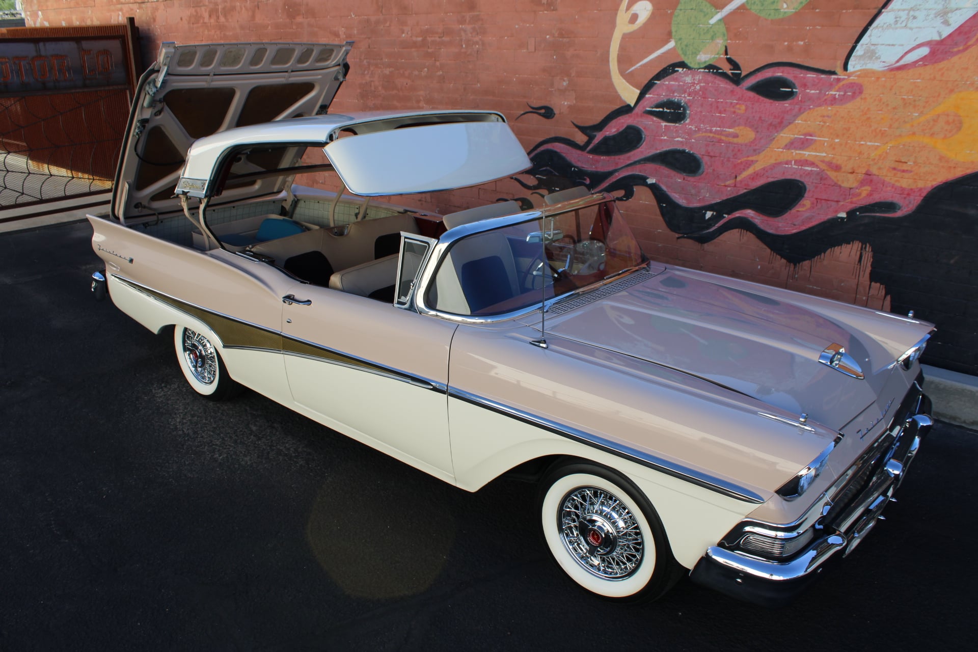 1958 Ford Fairlane 500 Skyliner Hardtop Convertible.