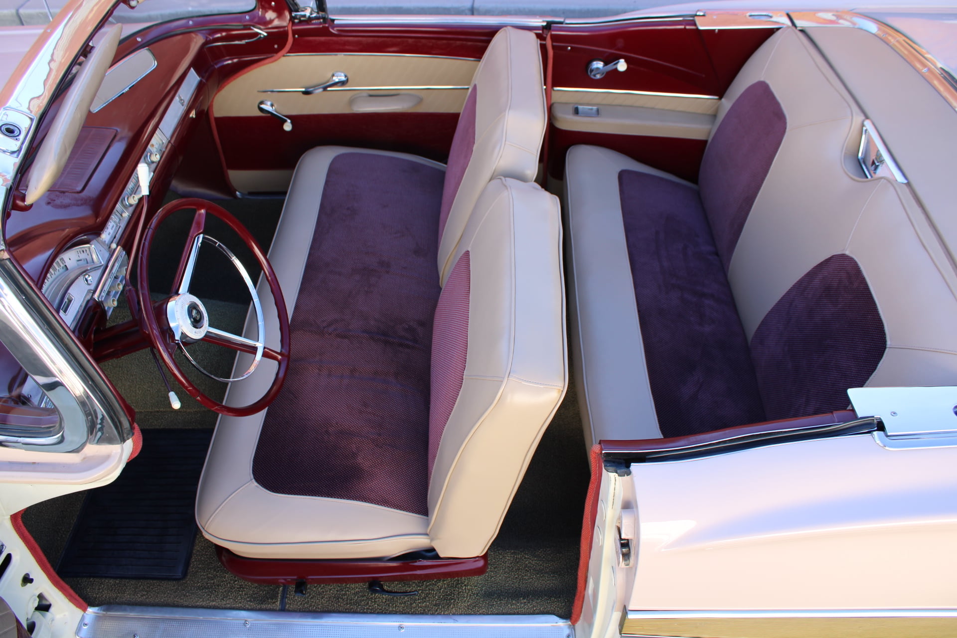 1958 Ford Fairlane 500 Skyliner Hardtop Convertible.