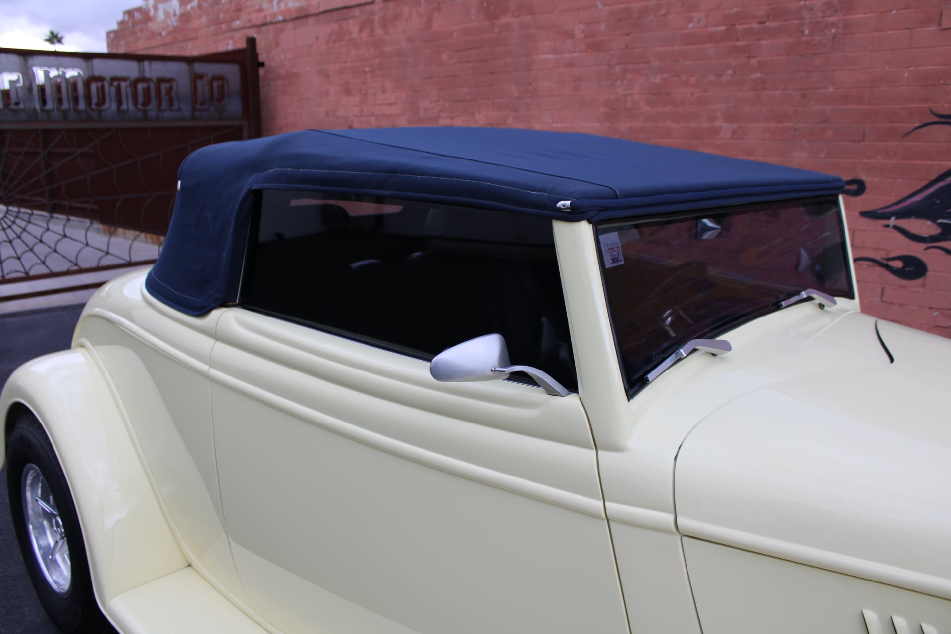 1933 Ford Cabriolet