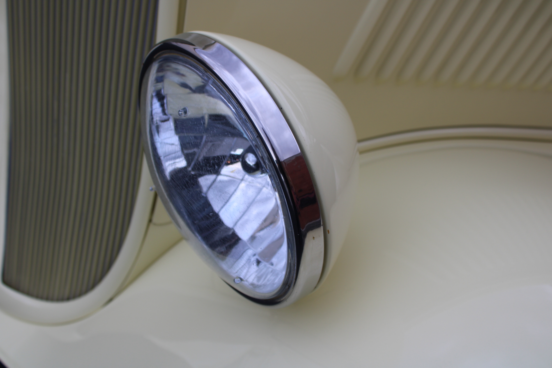 1933 Ford Cabriolet