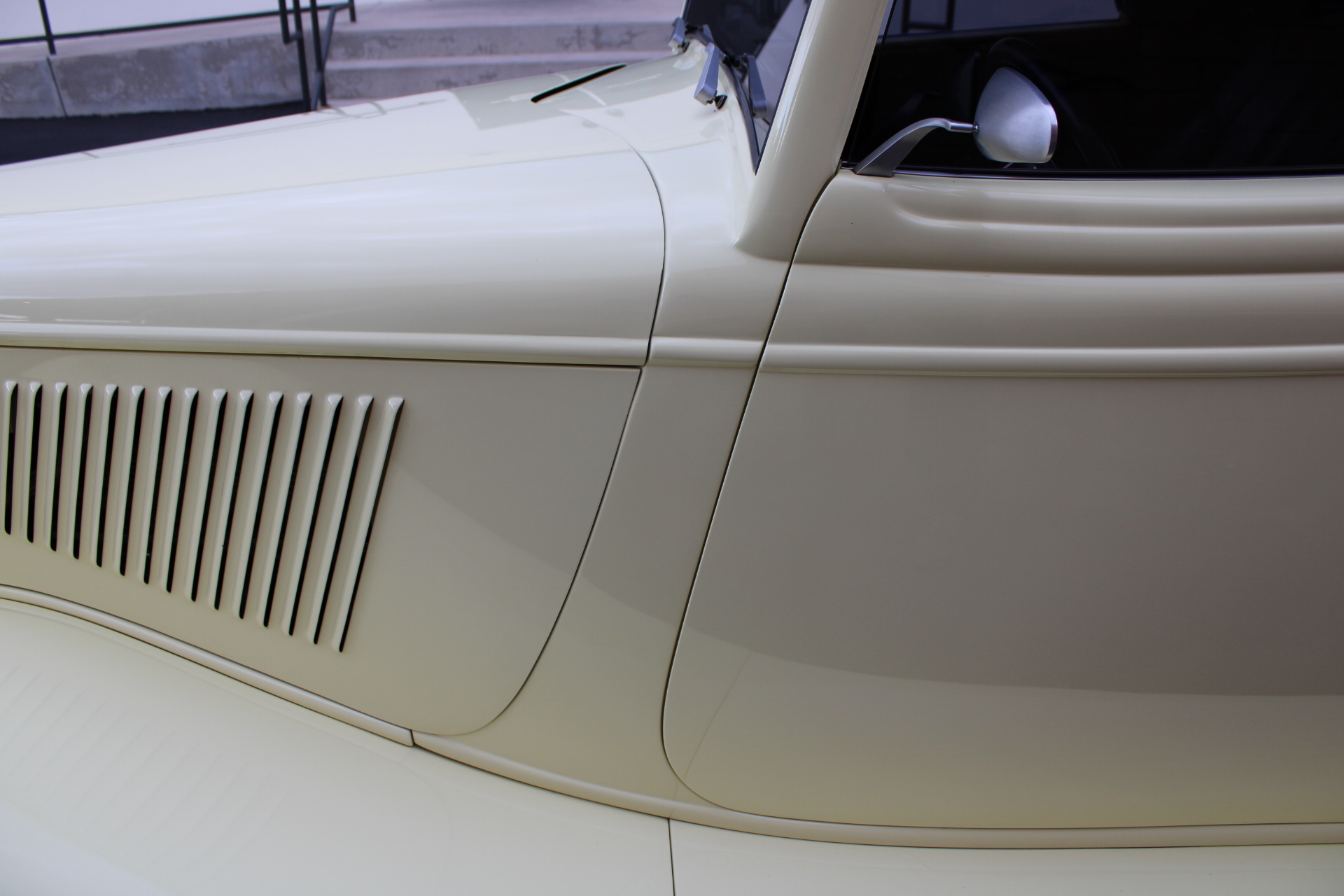 1933 Ford Cabriolet