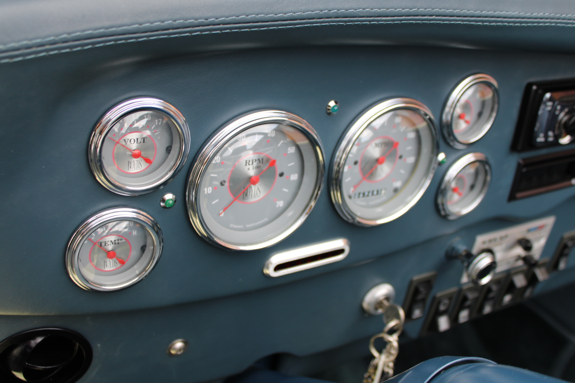 1933 Ford Cabriolet