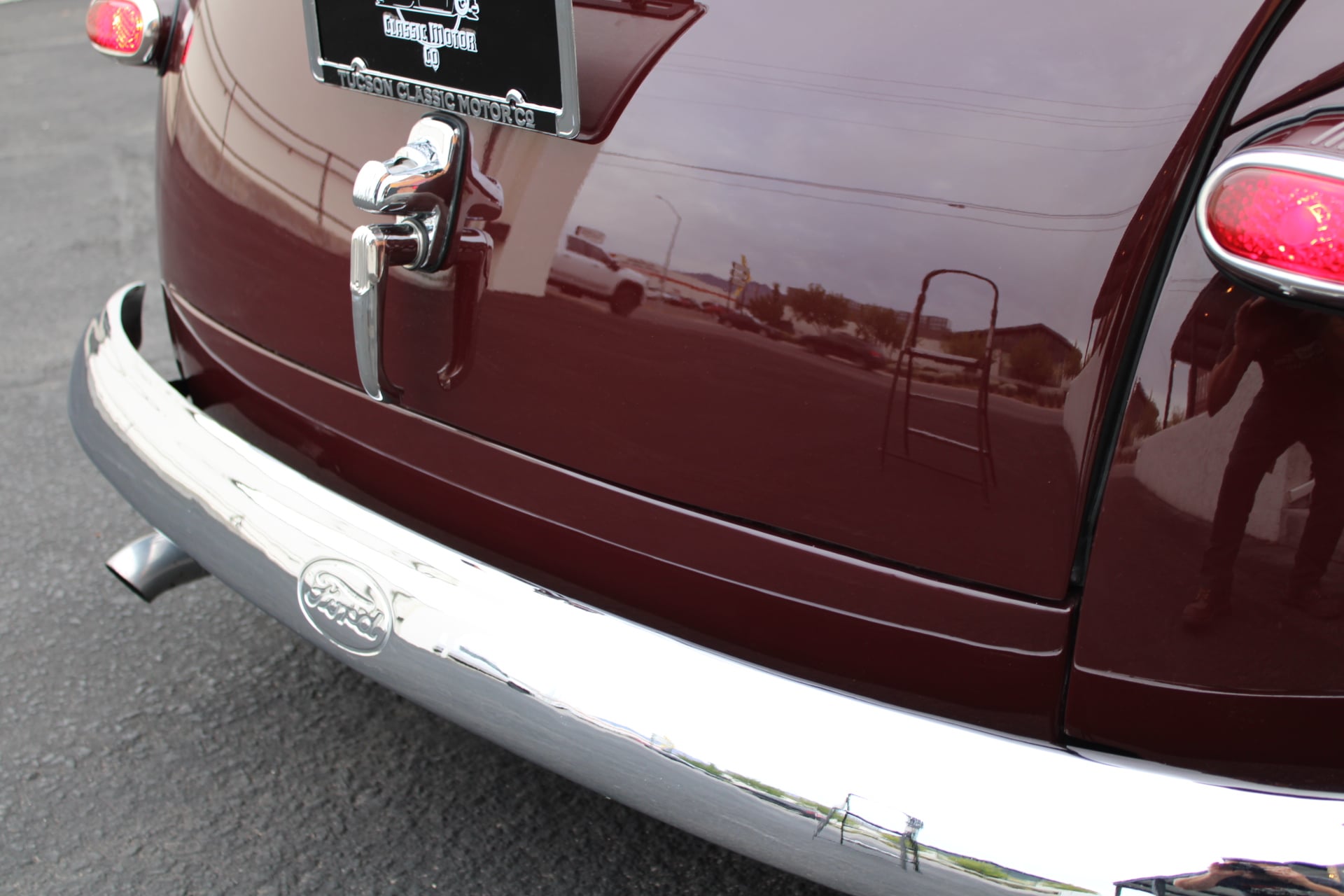 1946 Ford Coupe Blown H&H Flathead