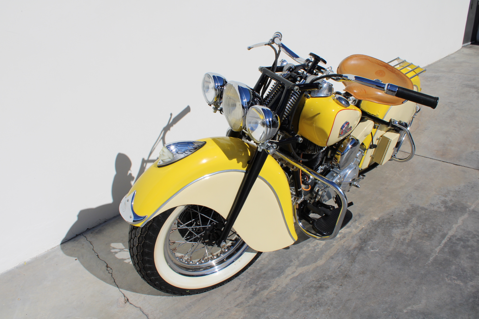 1947 Indian Chief M/C