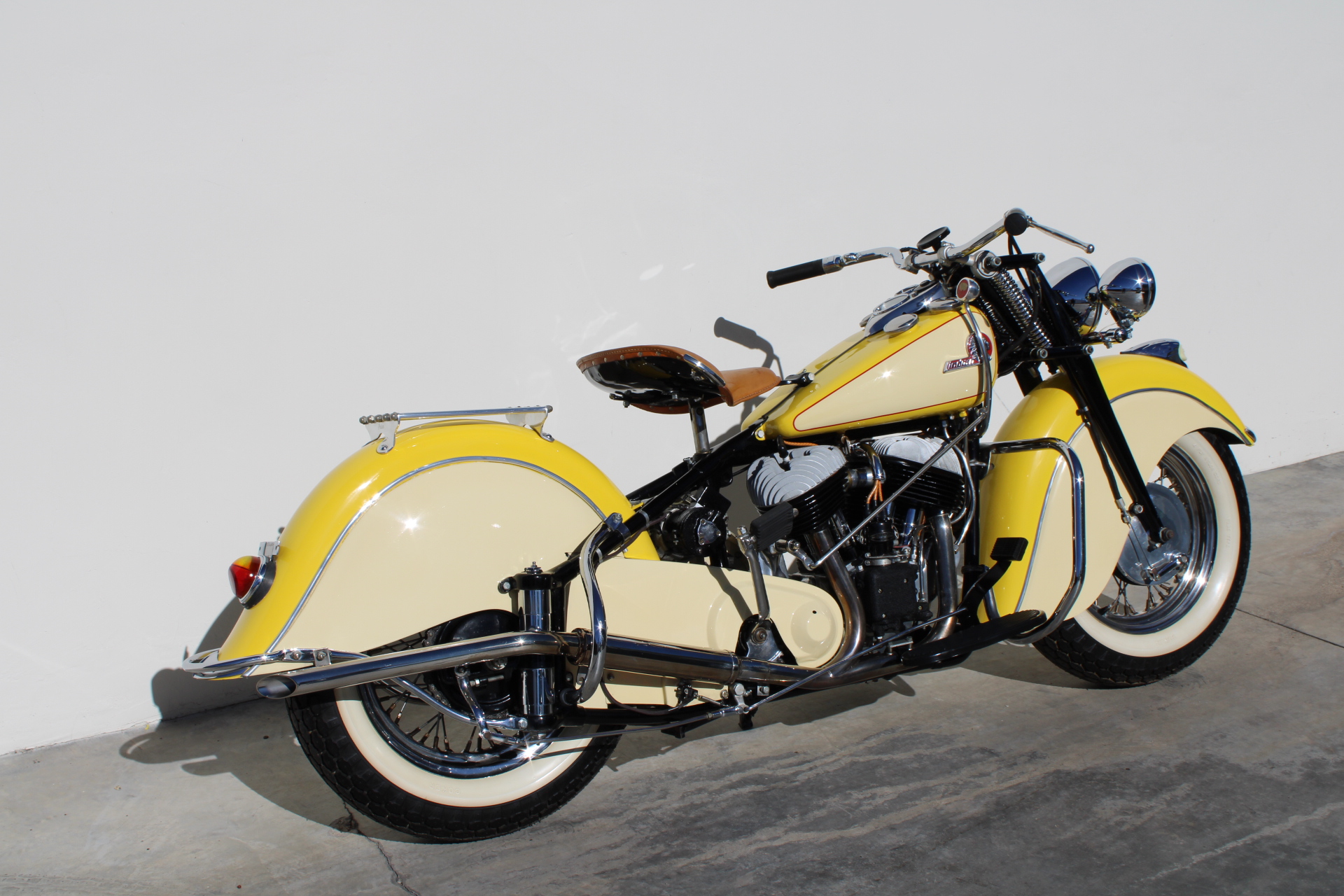 1947 Indian Chief M/C