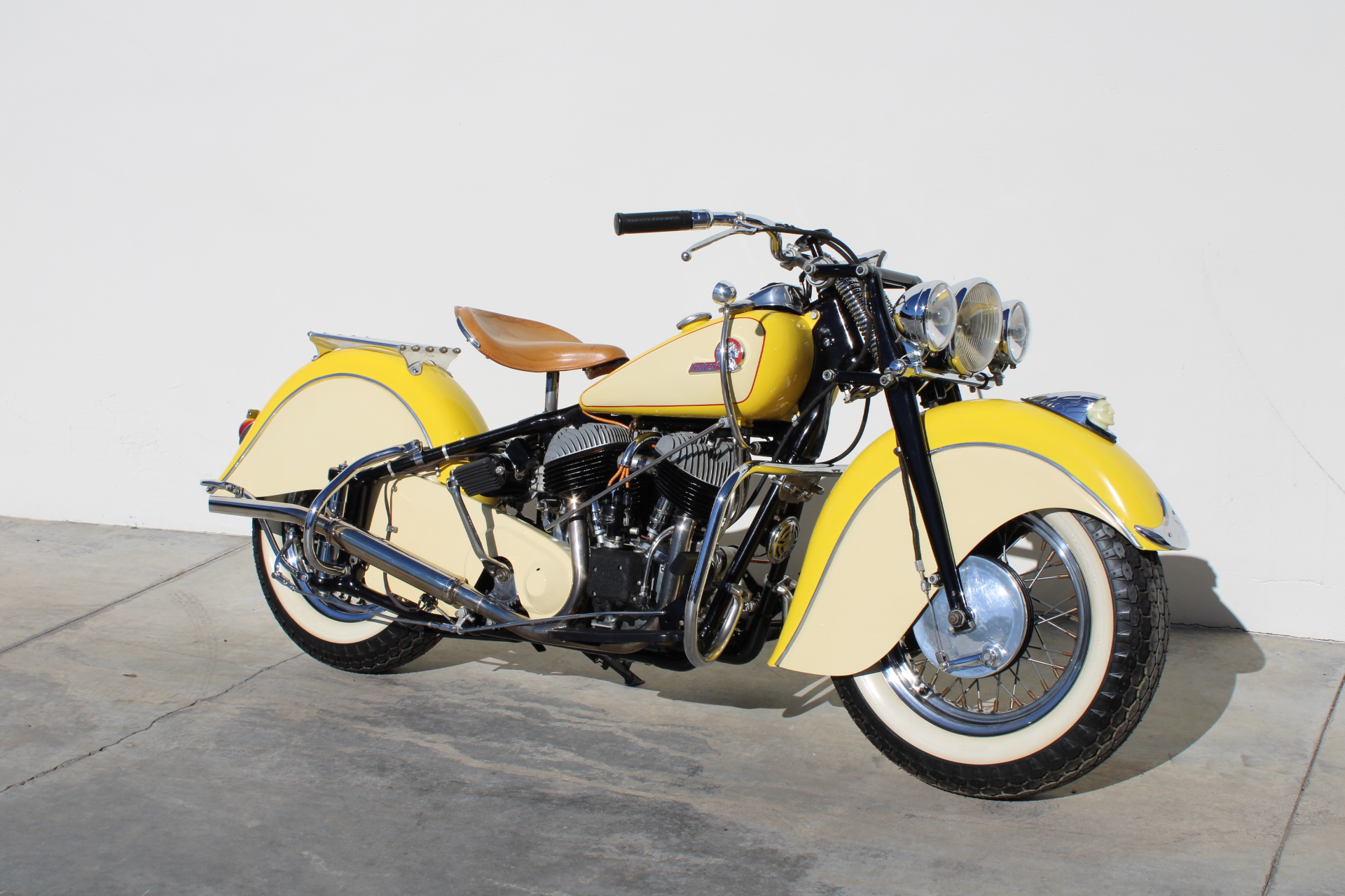 1947 Indian Chief M/C