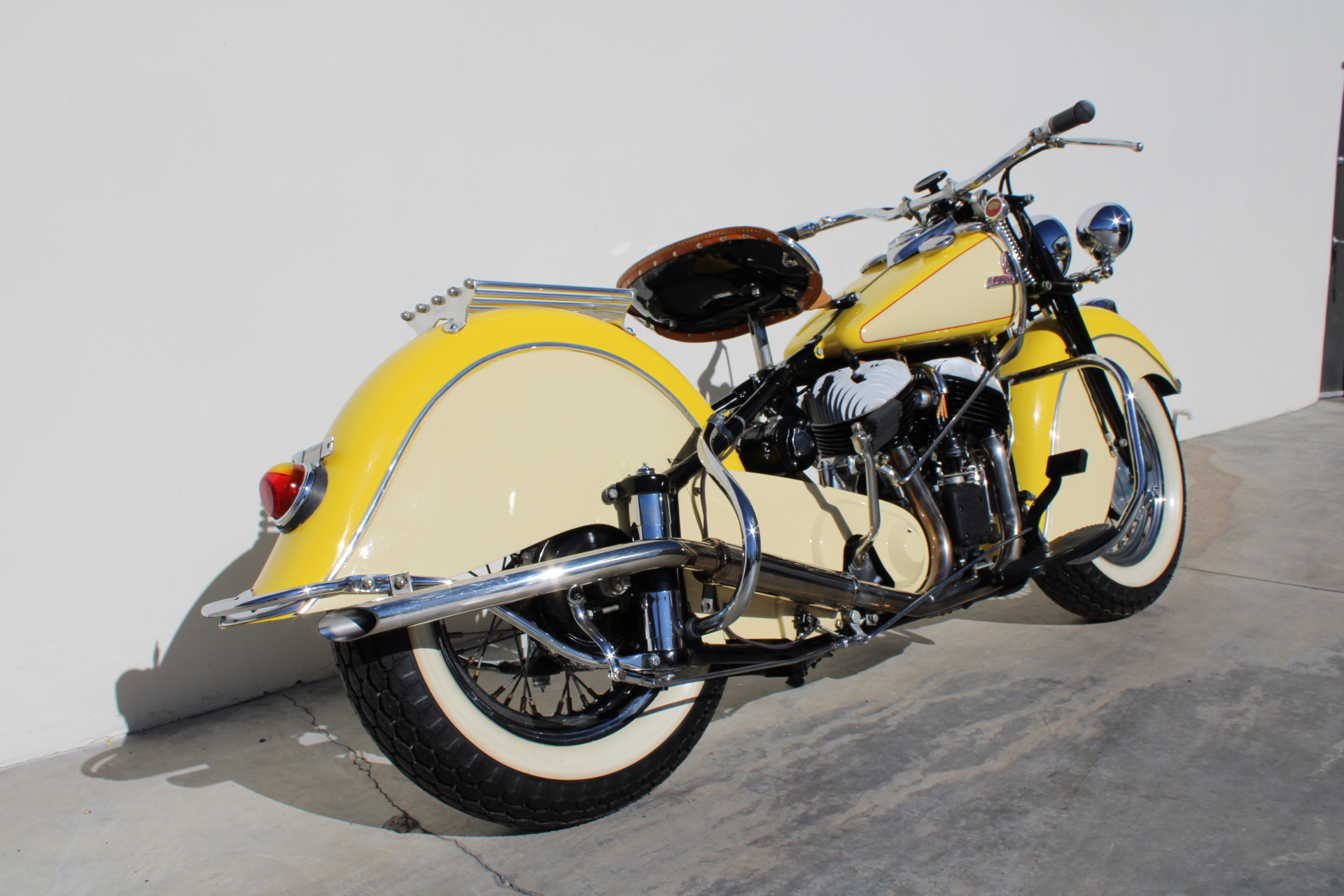 1947 Indian Chief M/C