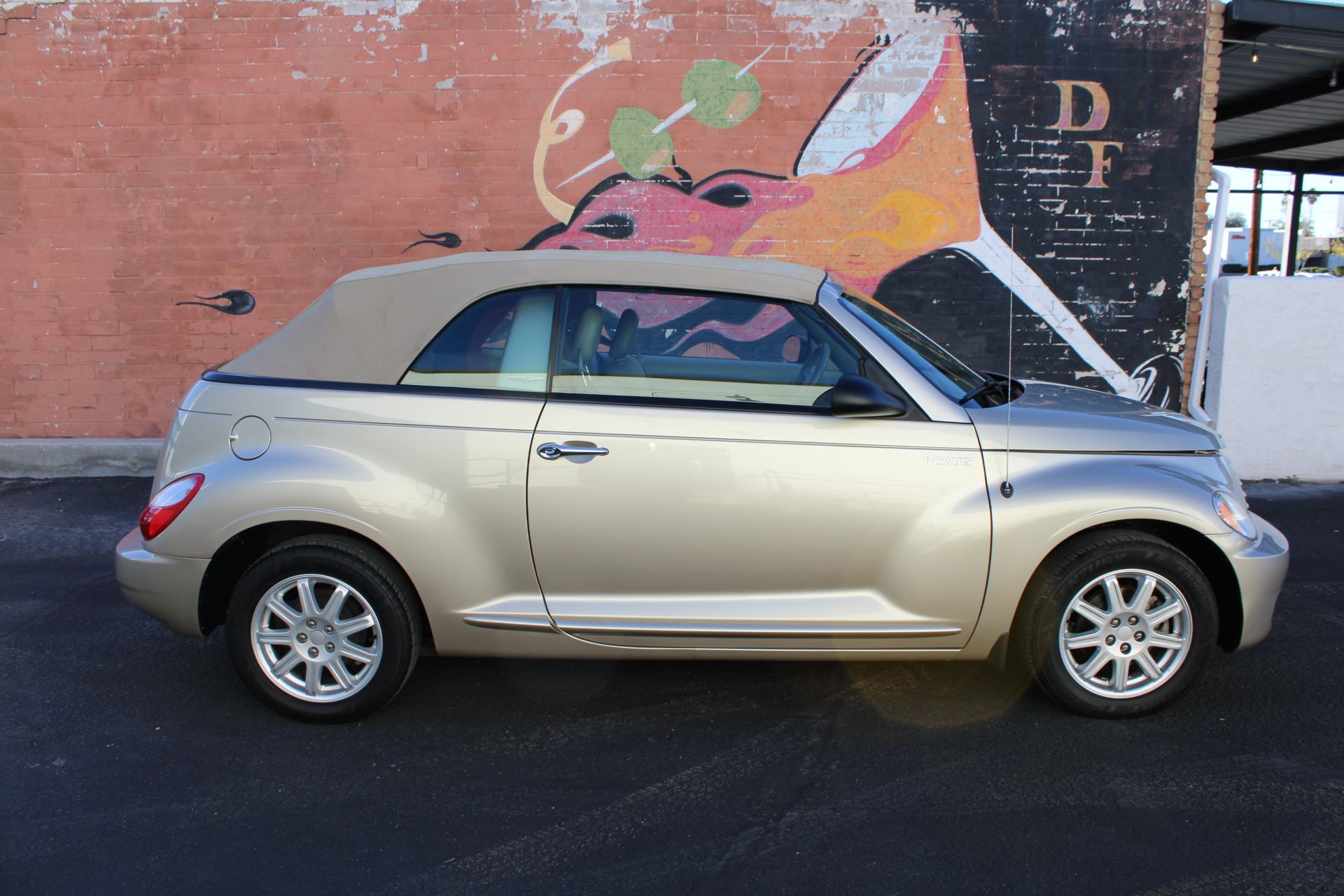 2006 PT Cruiser turbo Convertible Touring Edition