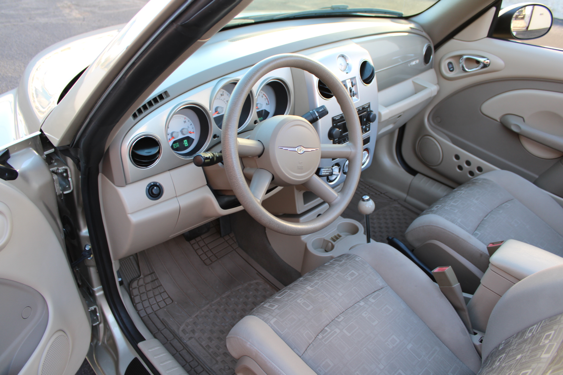 2006 PT Cruiser turbo Convertible Touring Edition
