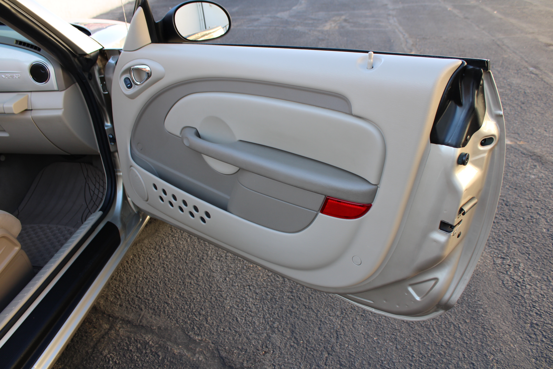 2006 PT Cruiser turbo Convertible Touring Edition