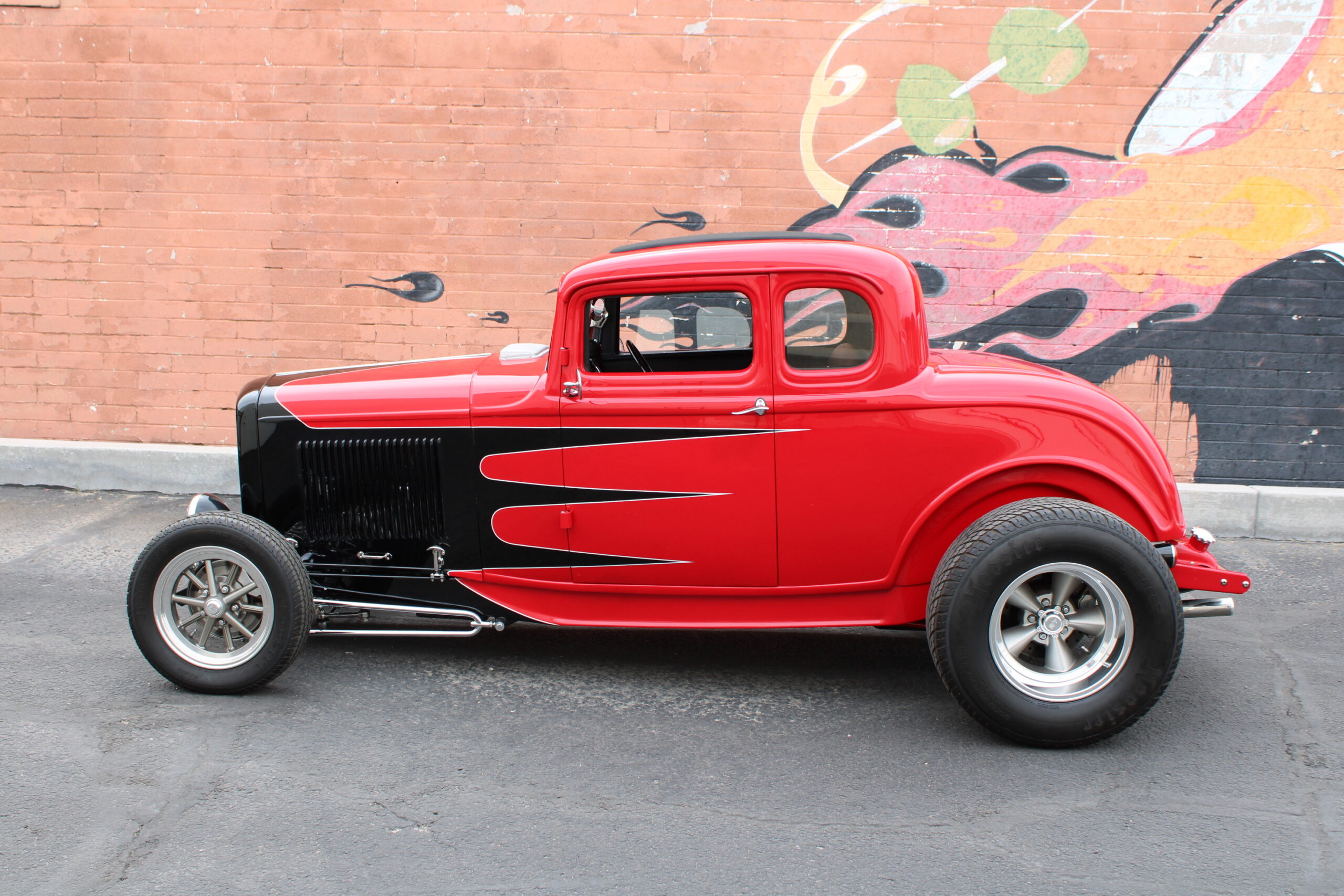 1932 Ford 5 Window Coupe