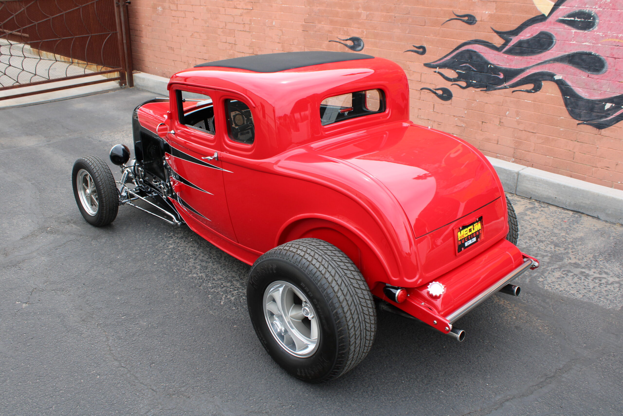 1932 Ford 5 Window Coupe