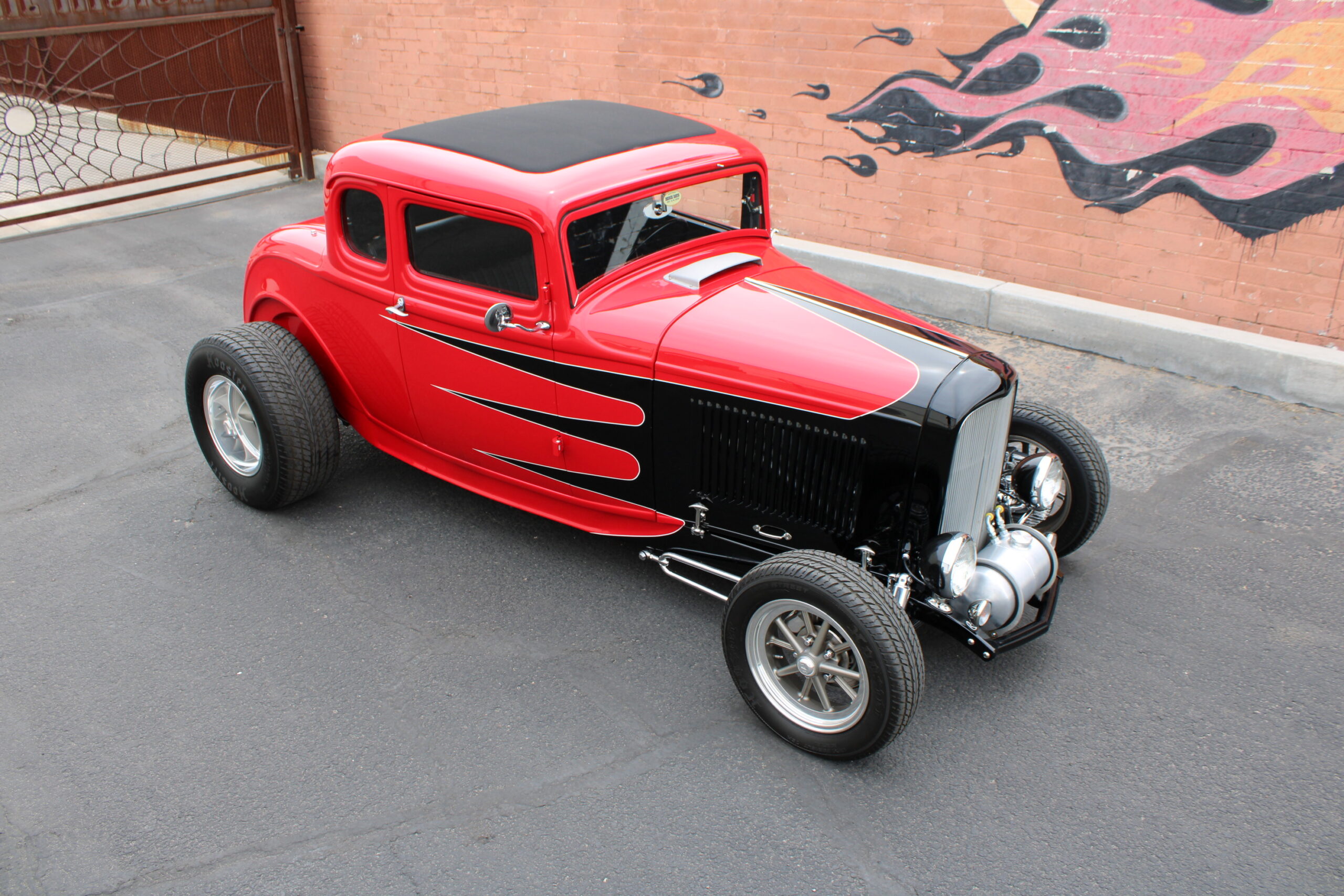 1932 Ford 5 Window Coupe