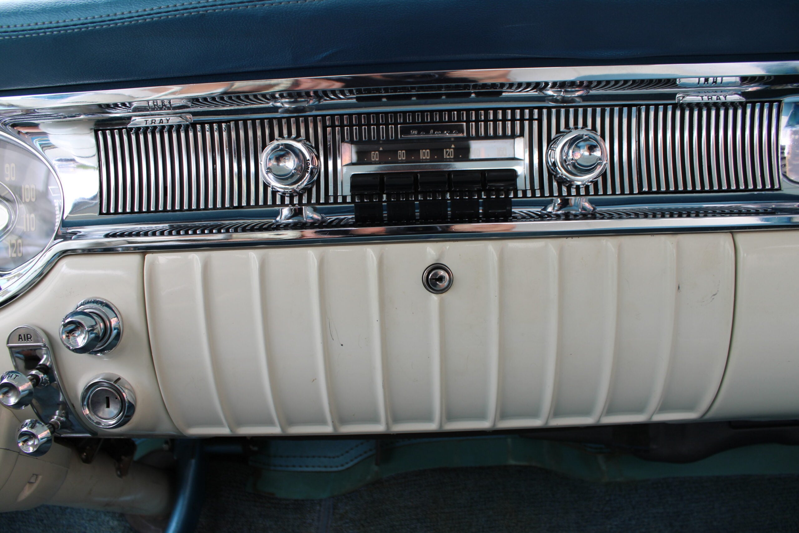 1956 Oldsmobile 88 4dr Hardtop