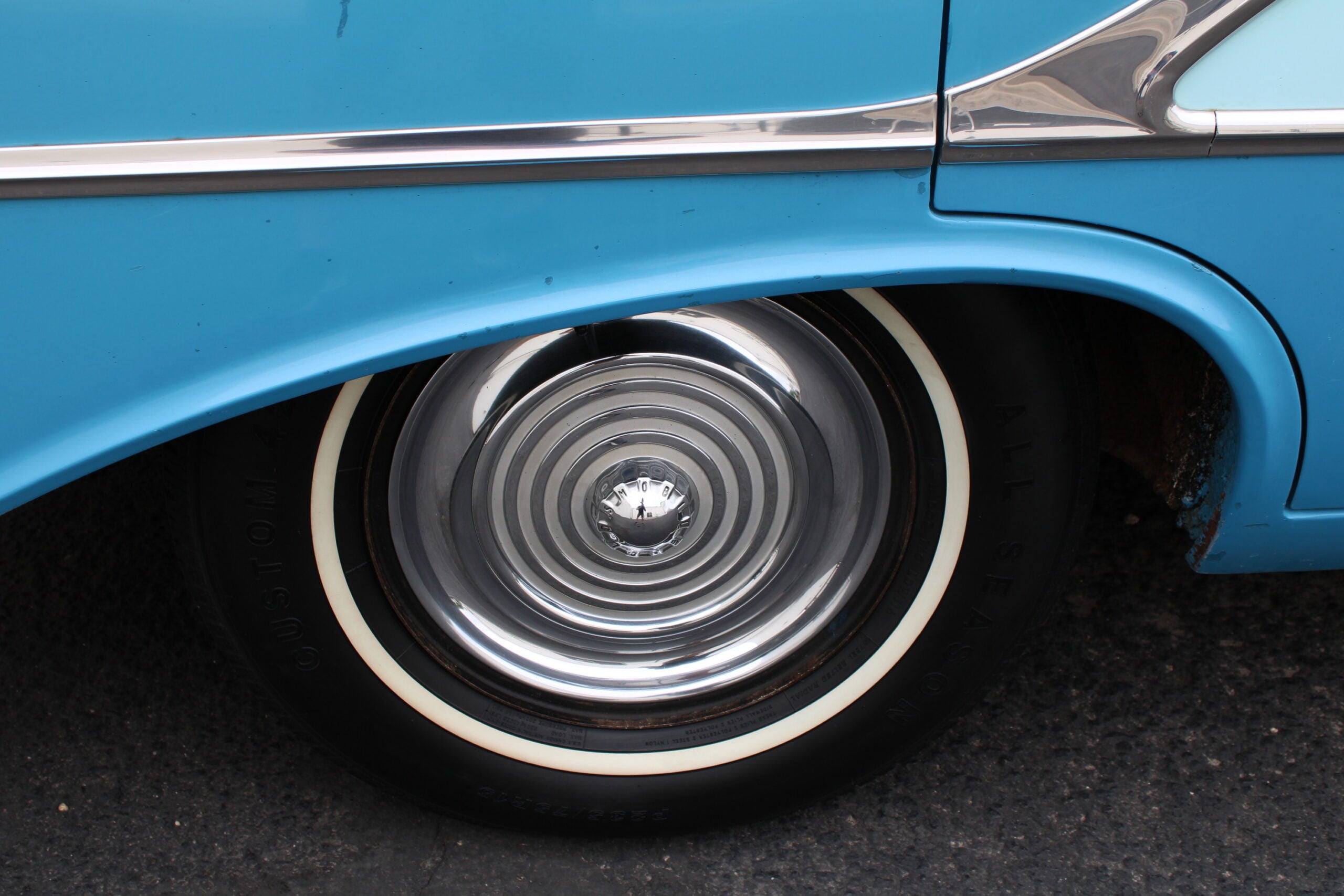 1956 Oldsmobile 88 4dr Hardtop