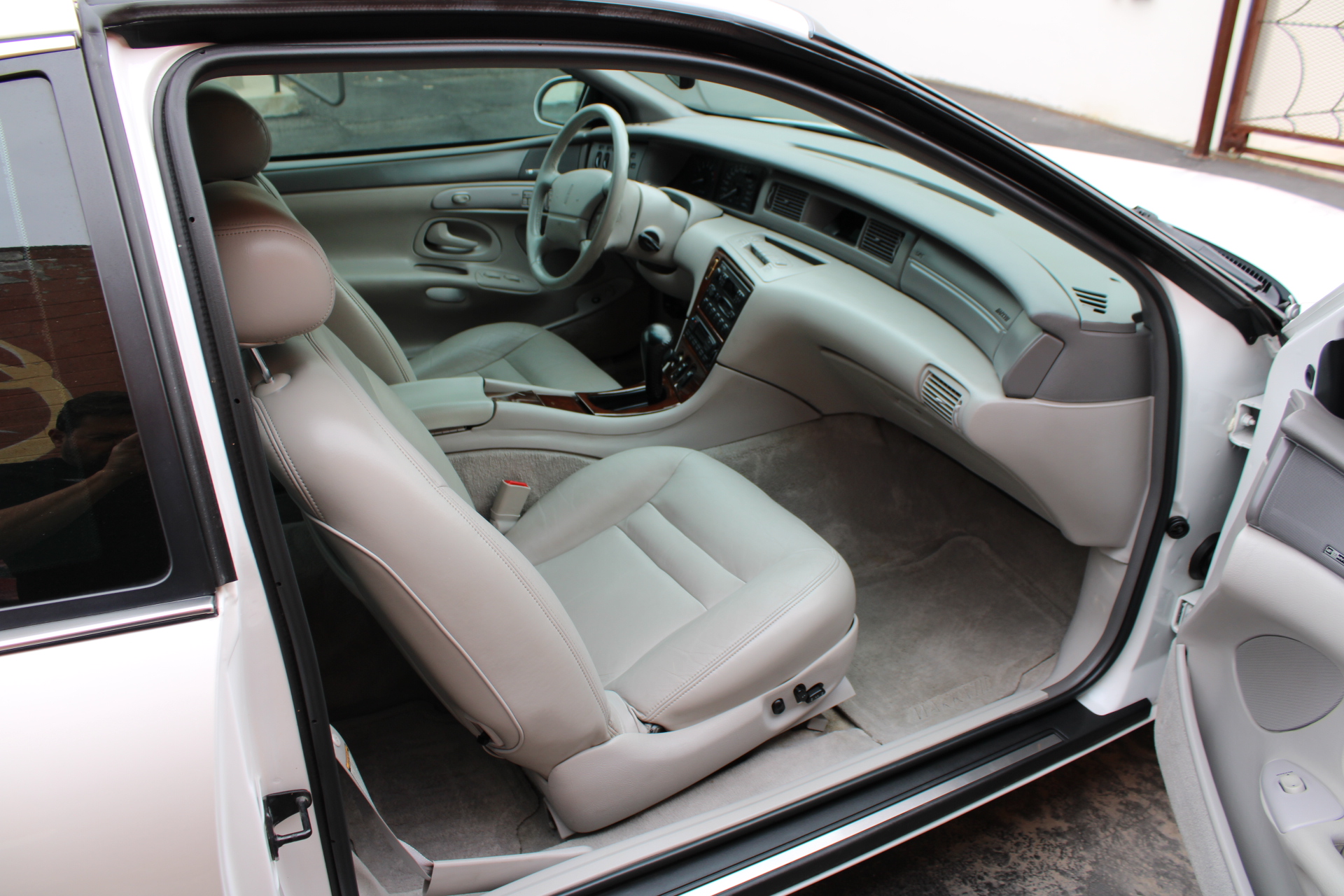 1996 Lincoln Mark VIII