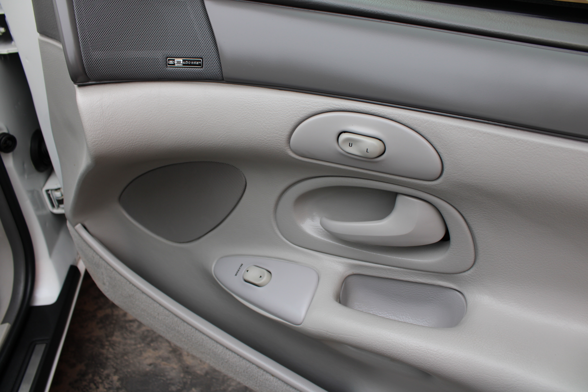 1996 Lincoln Mark VIII