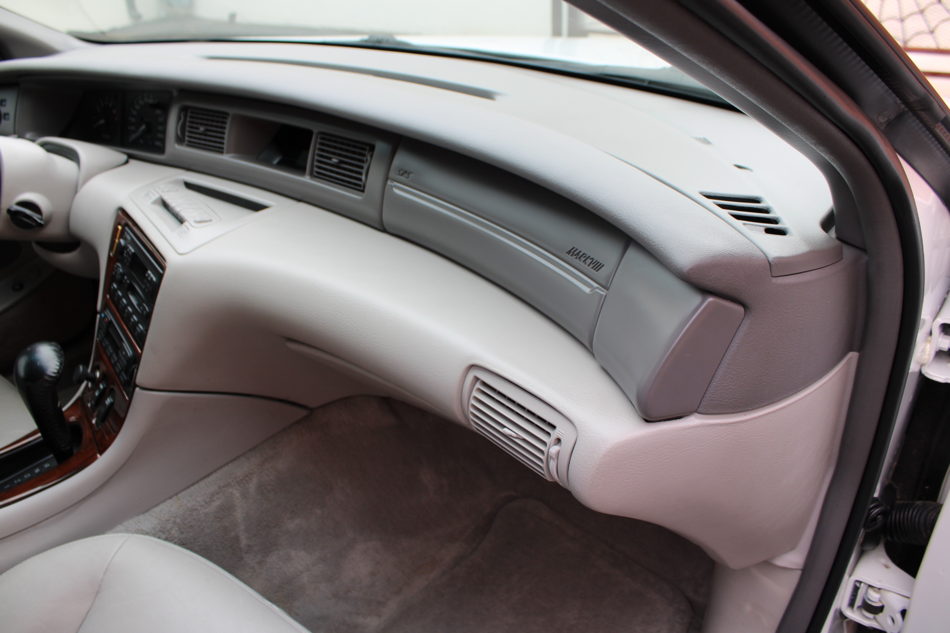 1996 Lincoln Mark VIII