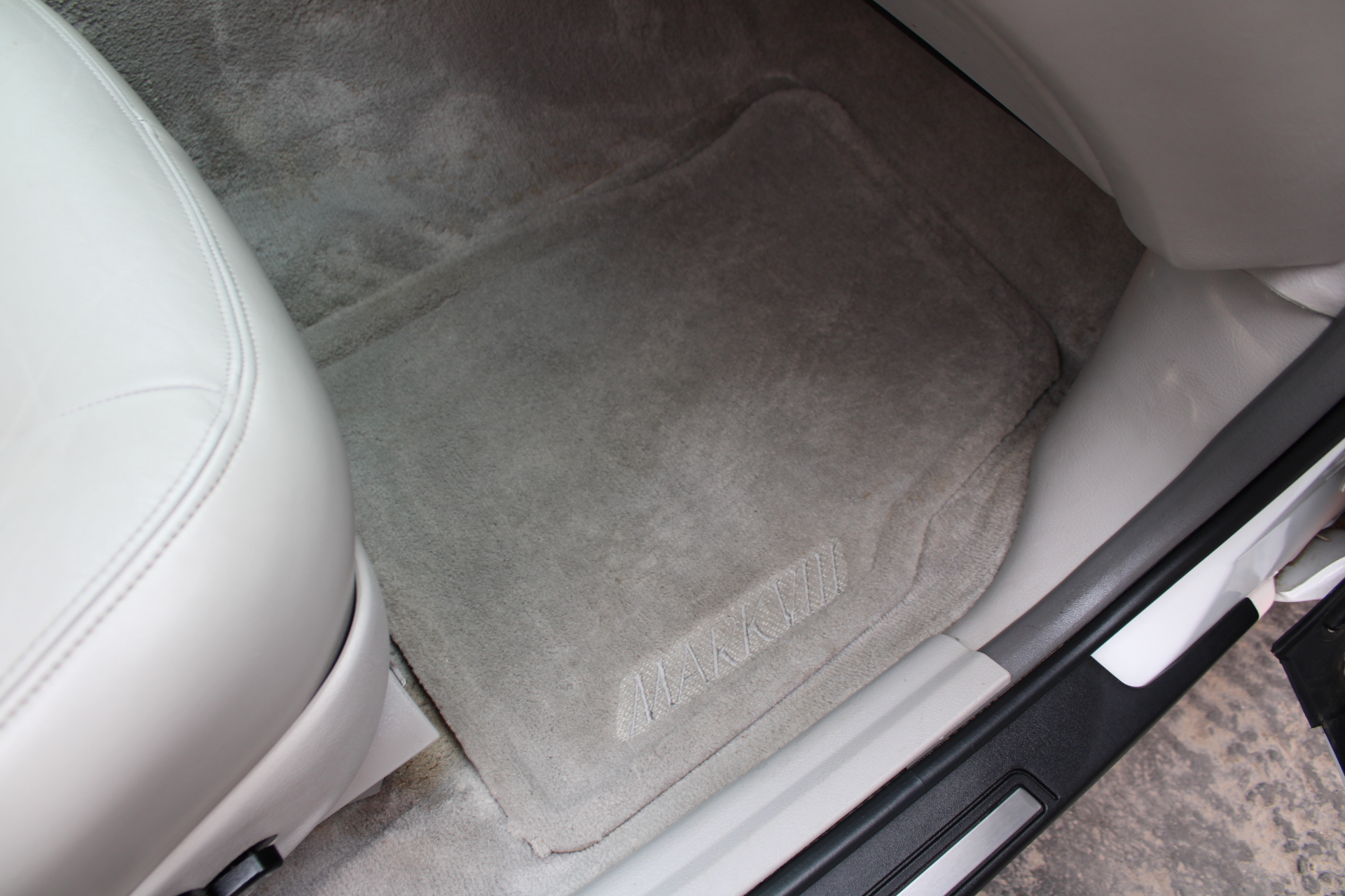 1996 Lincoln Mark VIII