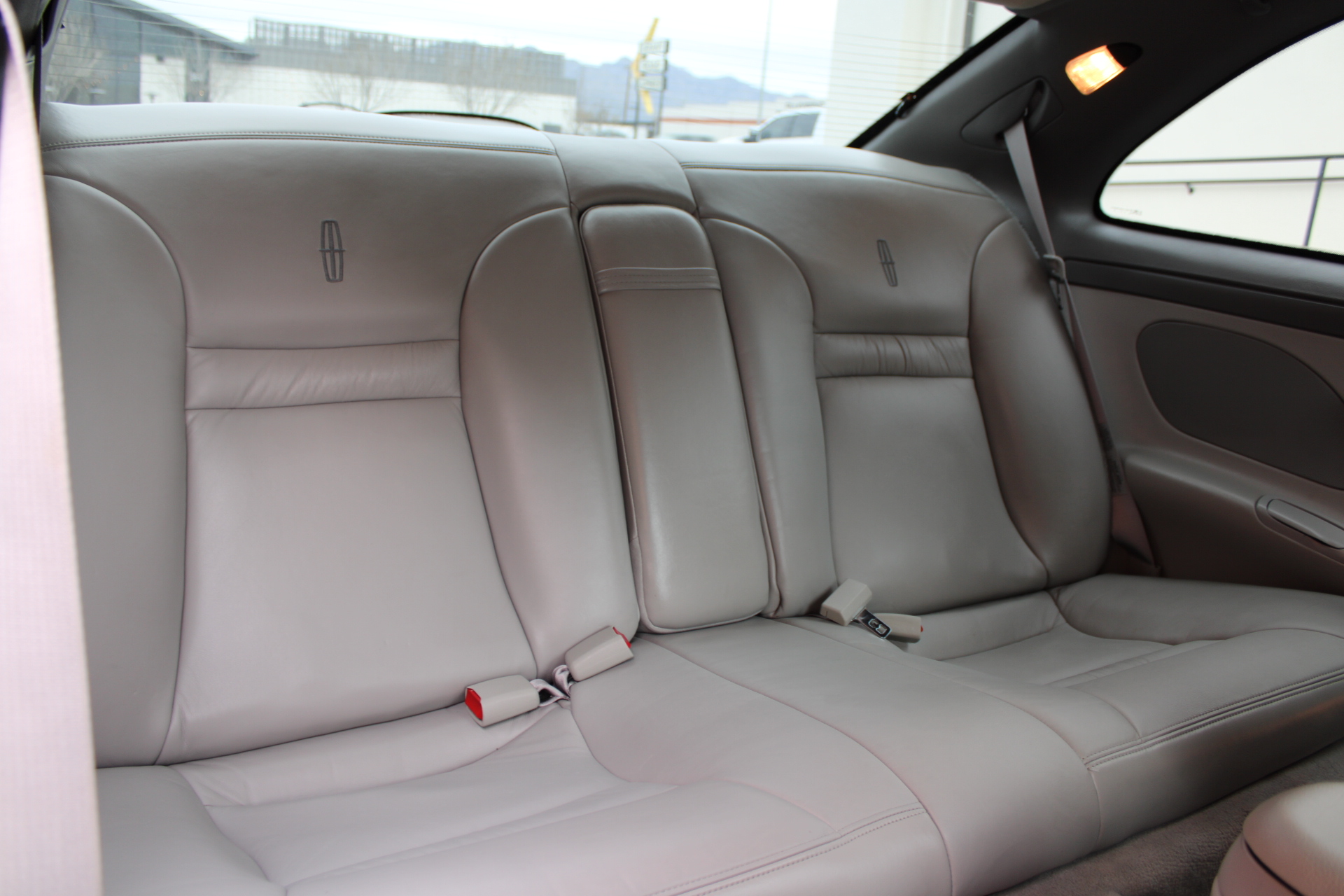 1996 Lincoln Mark VIII