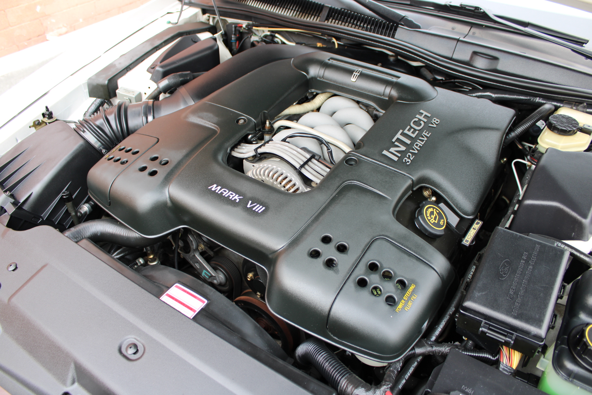 1996 Lincoln Mark VIII