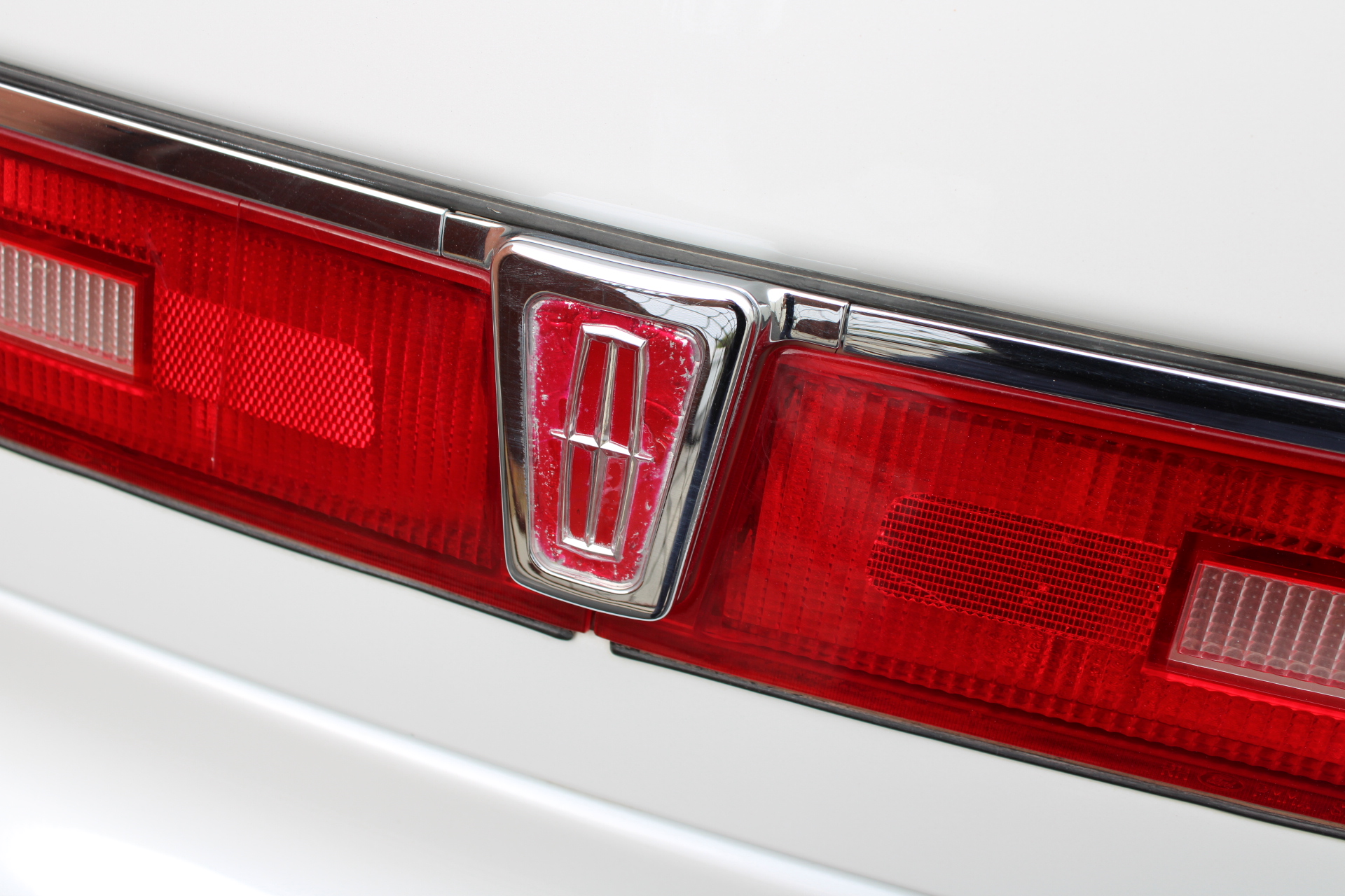 1996 Lincoln Mark VIII