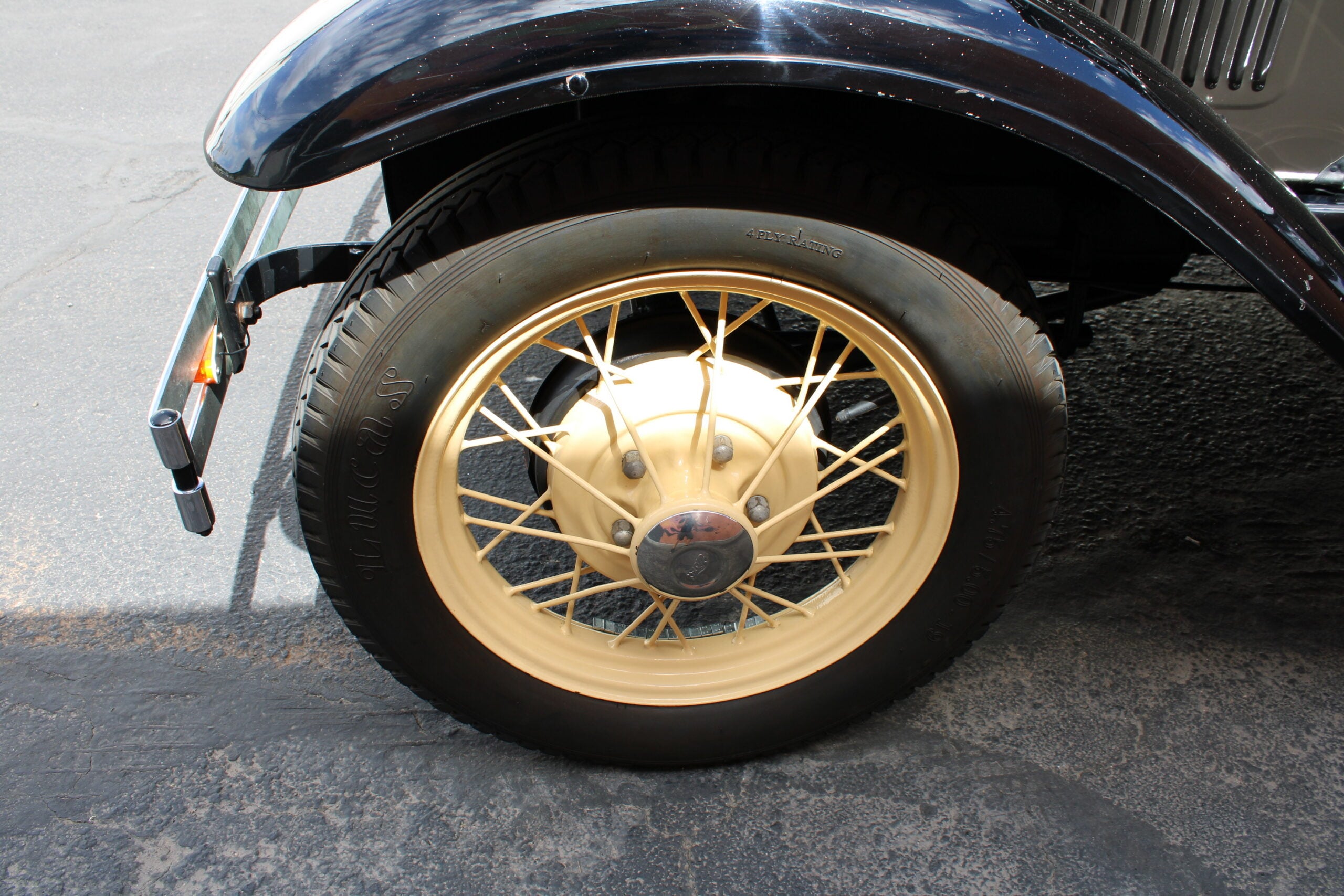 1930 Ford Model A Cabriolet