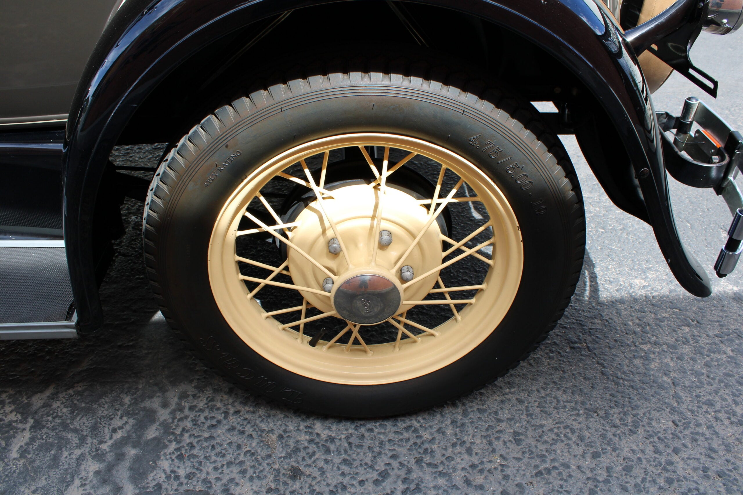 1930 Ford Model A Cabriolet