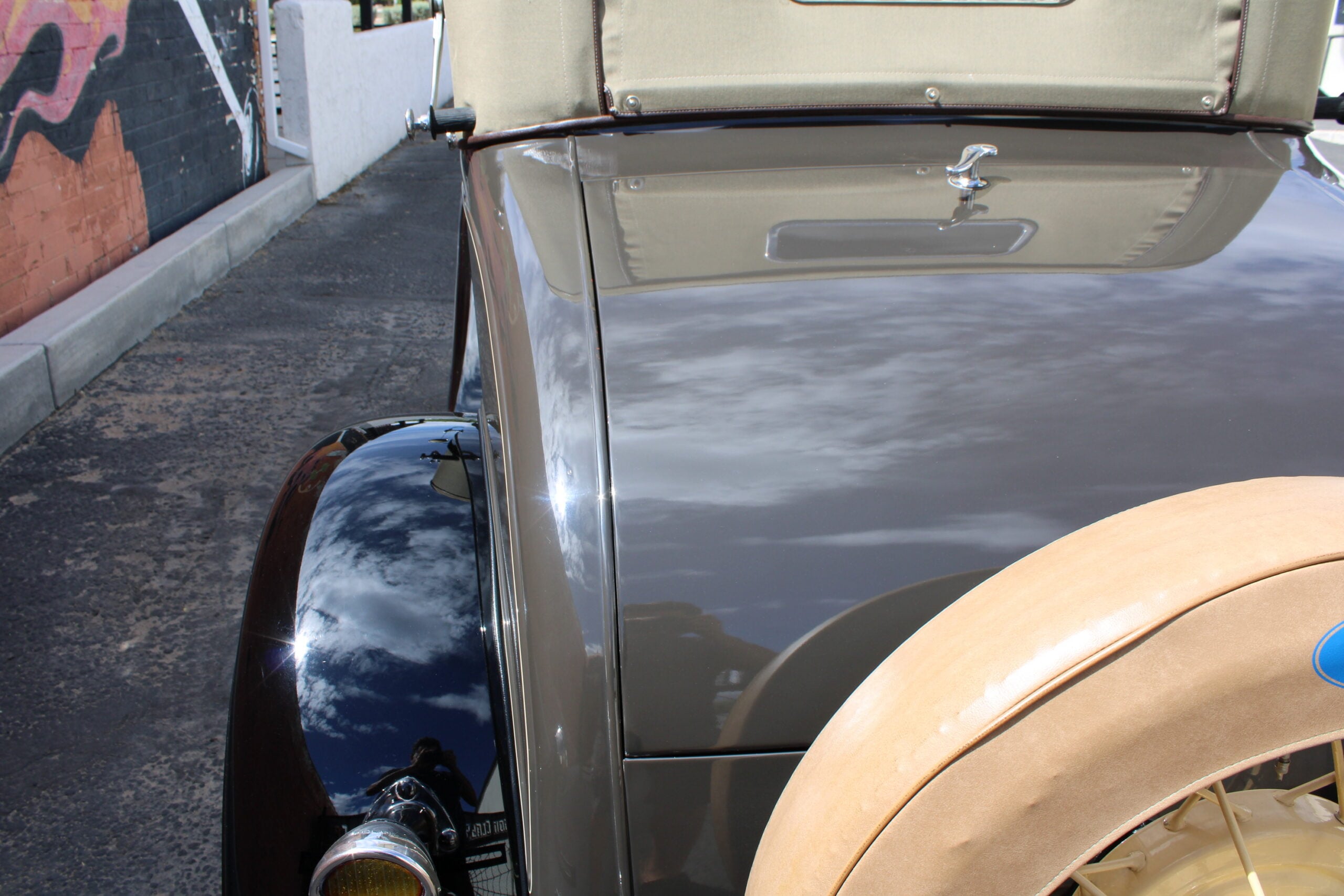 1930 Ford Model A Cabriolet