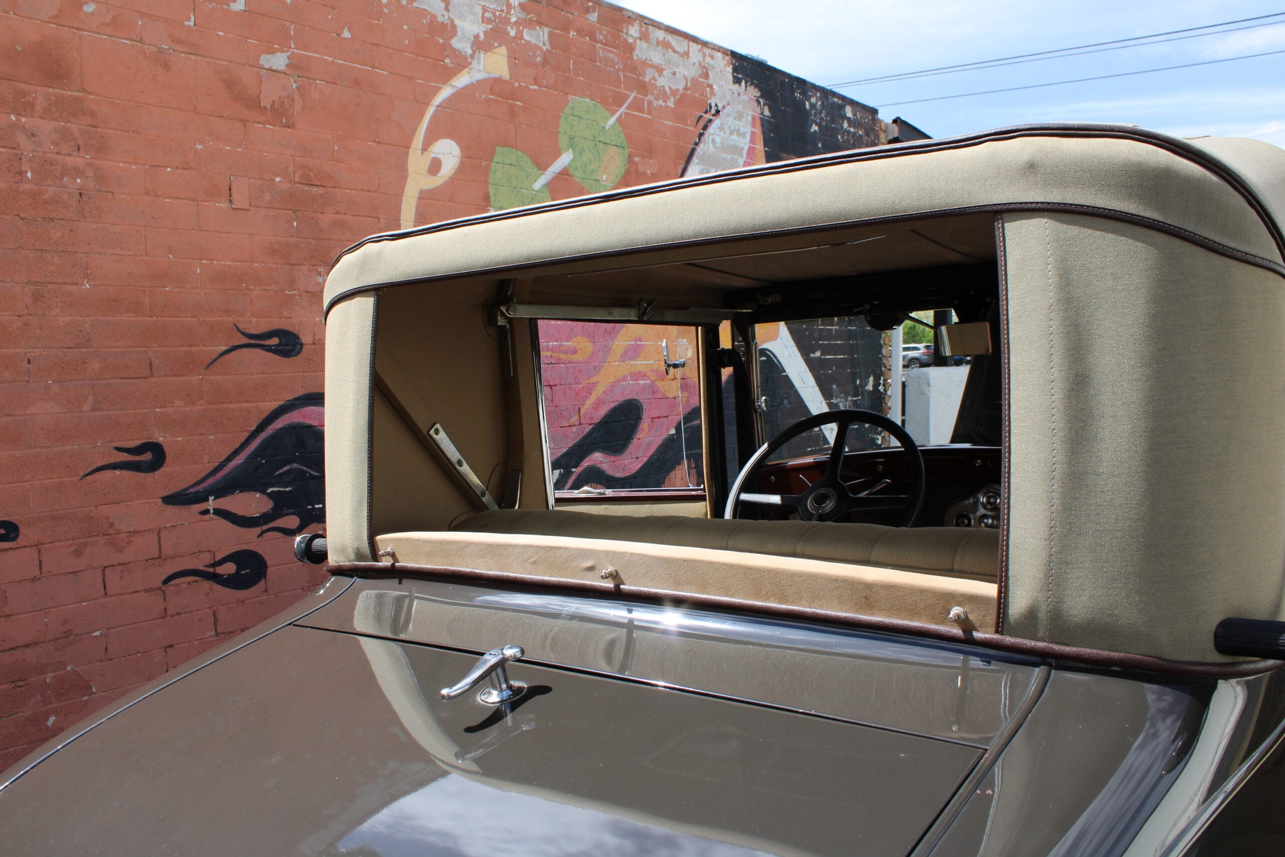 1930 Ford Model A Cabriolet