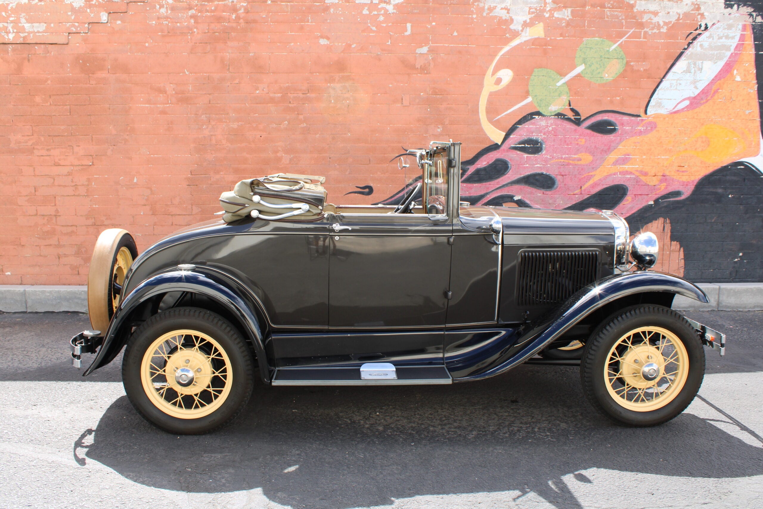 1930 Ford Model A Cabriolet
