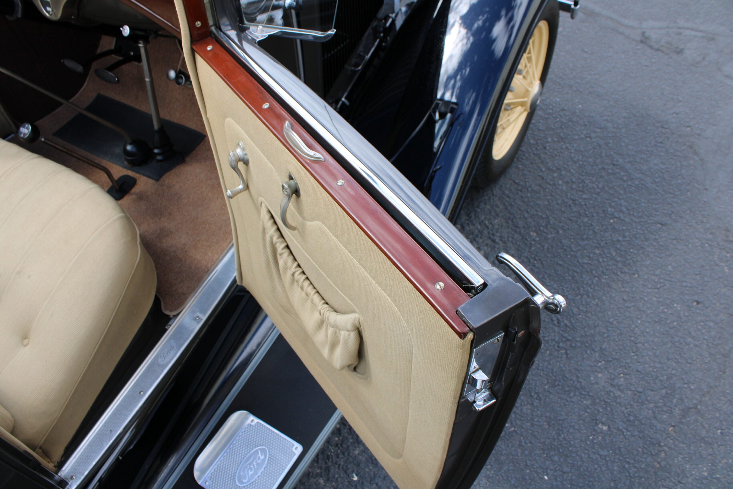 1930 Ford Model A Cabriolet